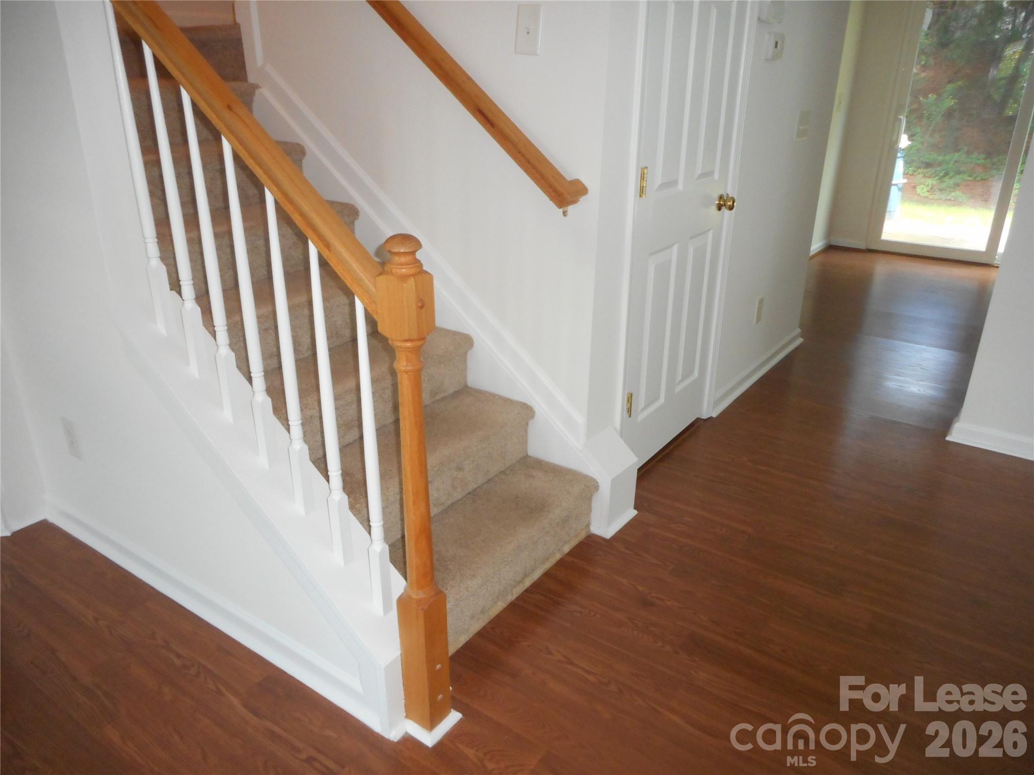 322 Deep Water Lane Property Photo 5