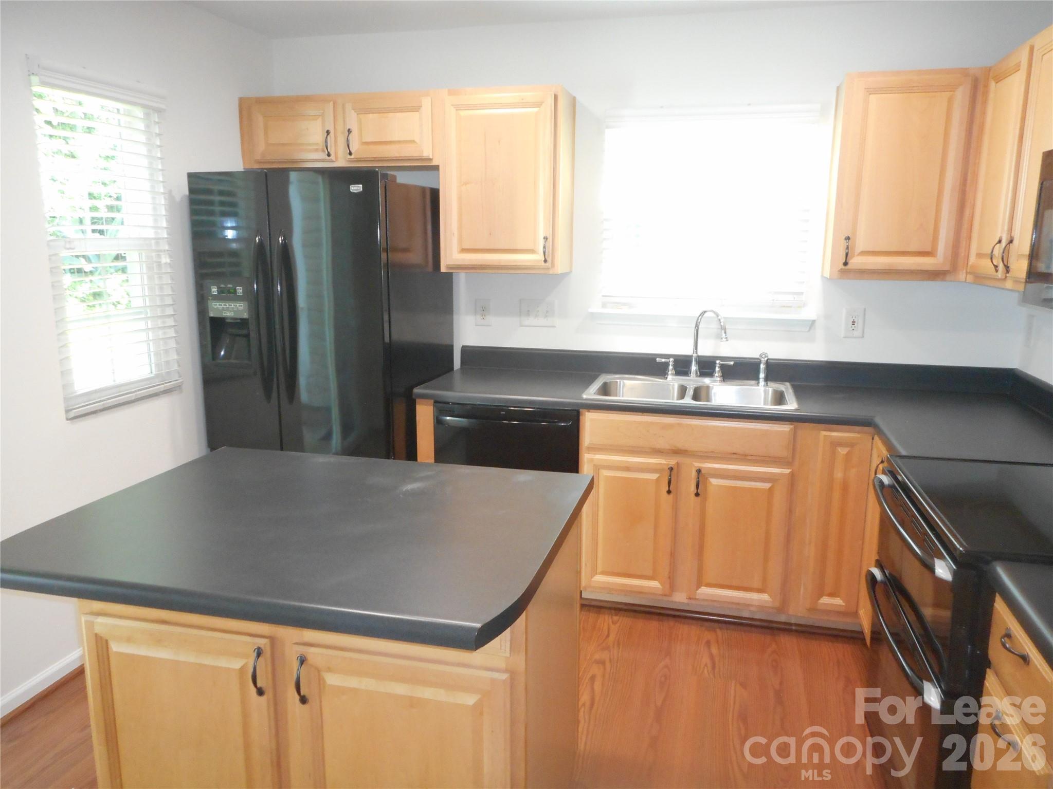 322 Deep Water Lane Property Photo 6