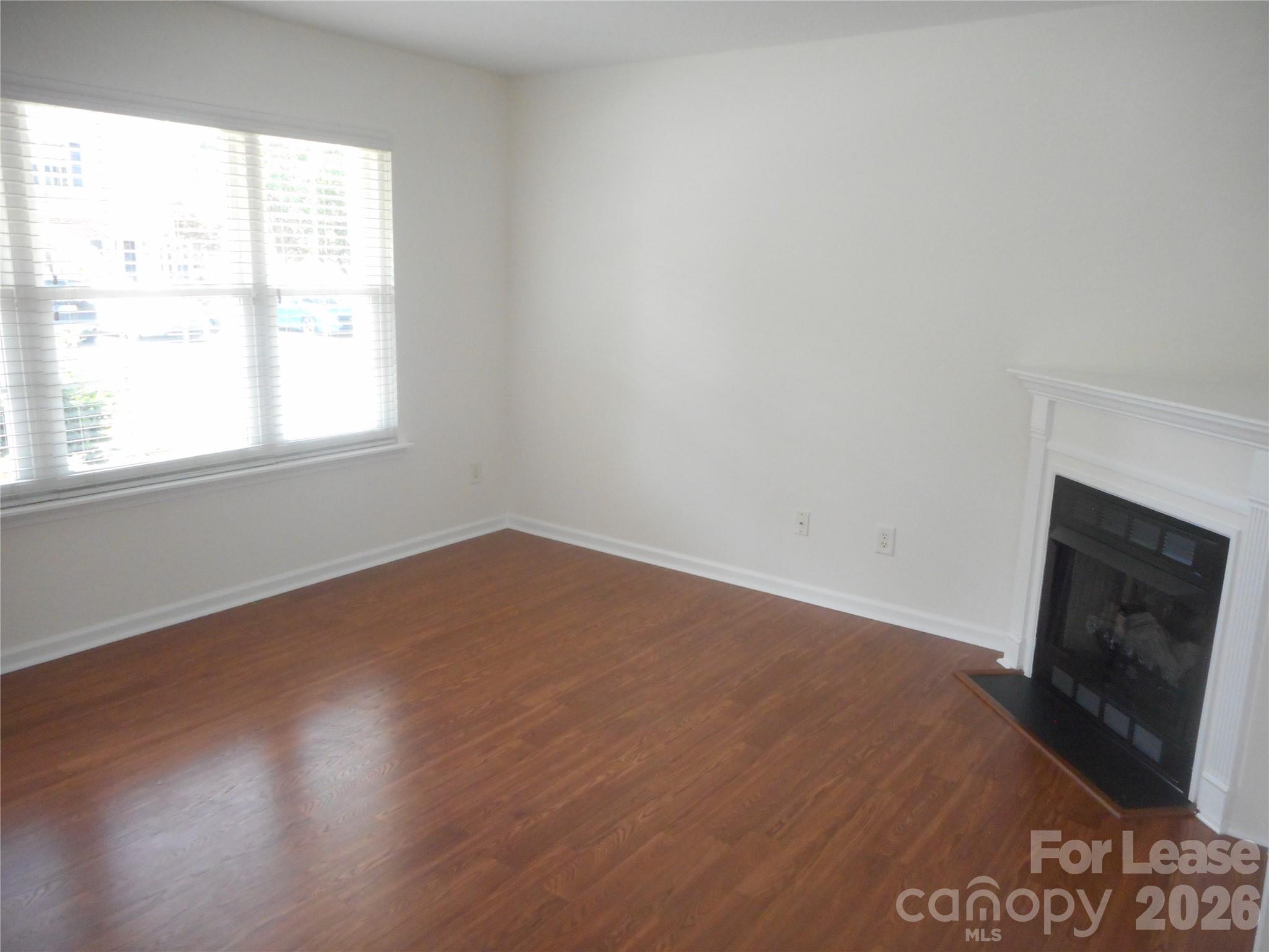 322 Deep Water Lane Property Photo 22