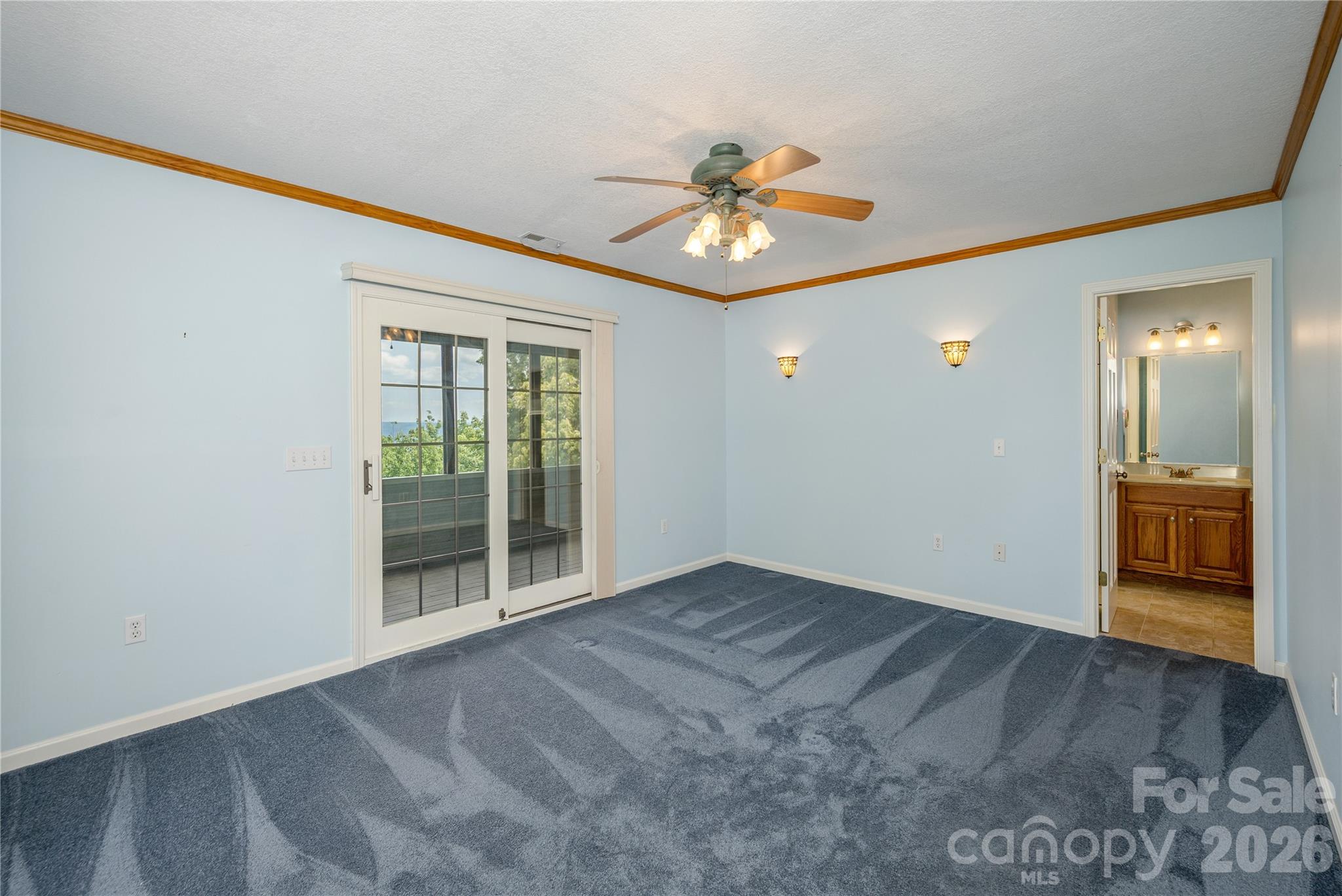 131 N Forge Crest Drive Property Photo 18