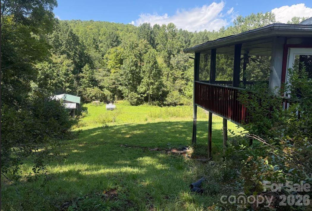 107 Flat Creek Drive Property Photo 3