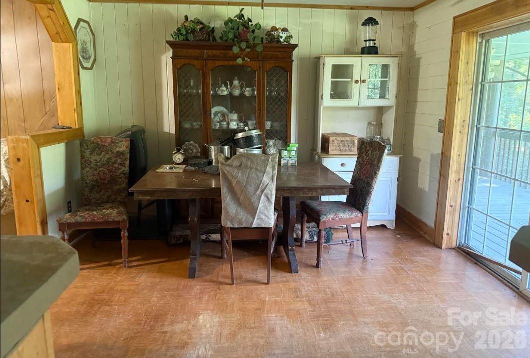 107 Flat Creek Drive Property Photo 9