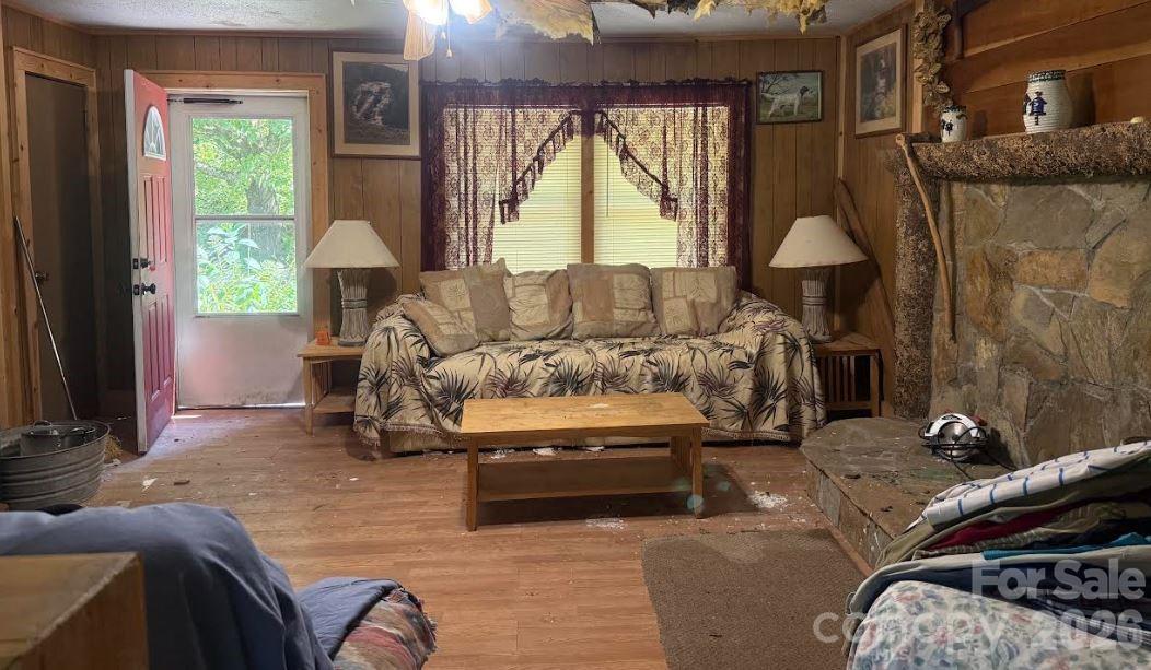 107 Flat Creek Drive Property Photo 10