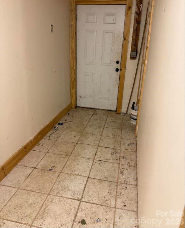 107 Flat Creek Drive Property Photo 24