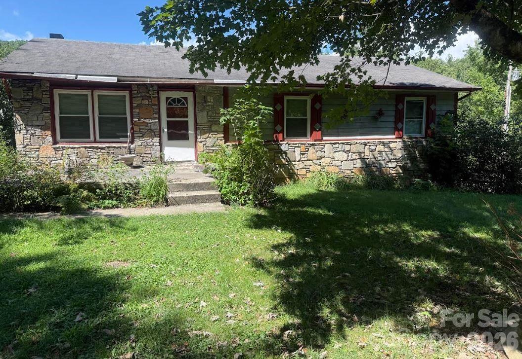 107 Flat Creek Drive Property Photo 31