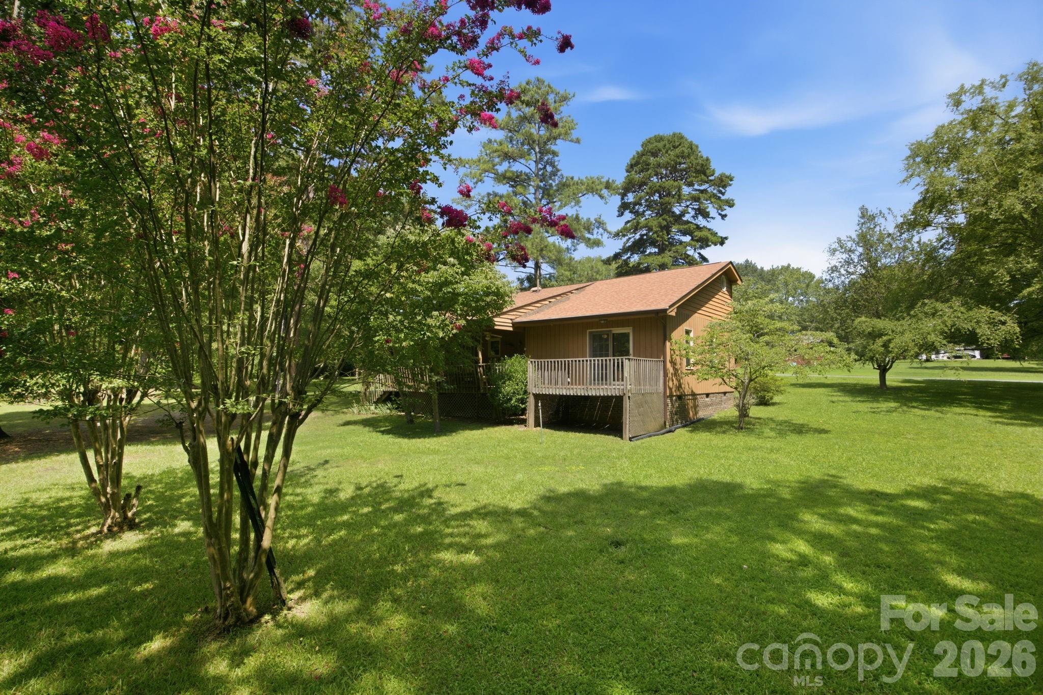 8016 Hedrick Circle Property Photo 10