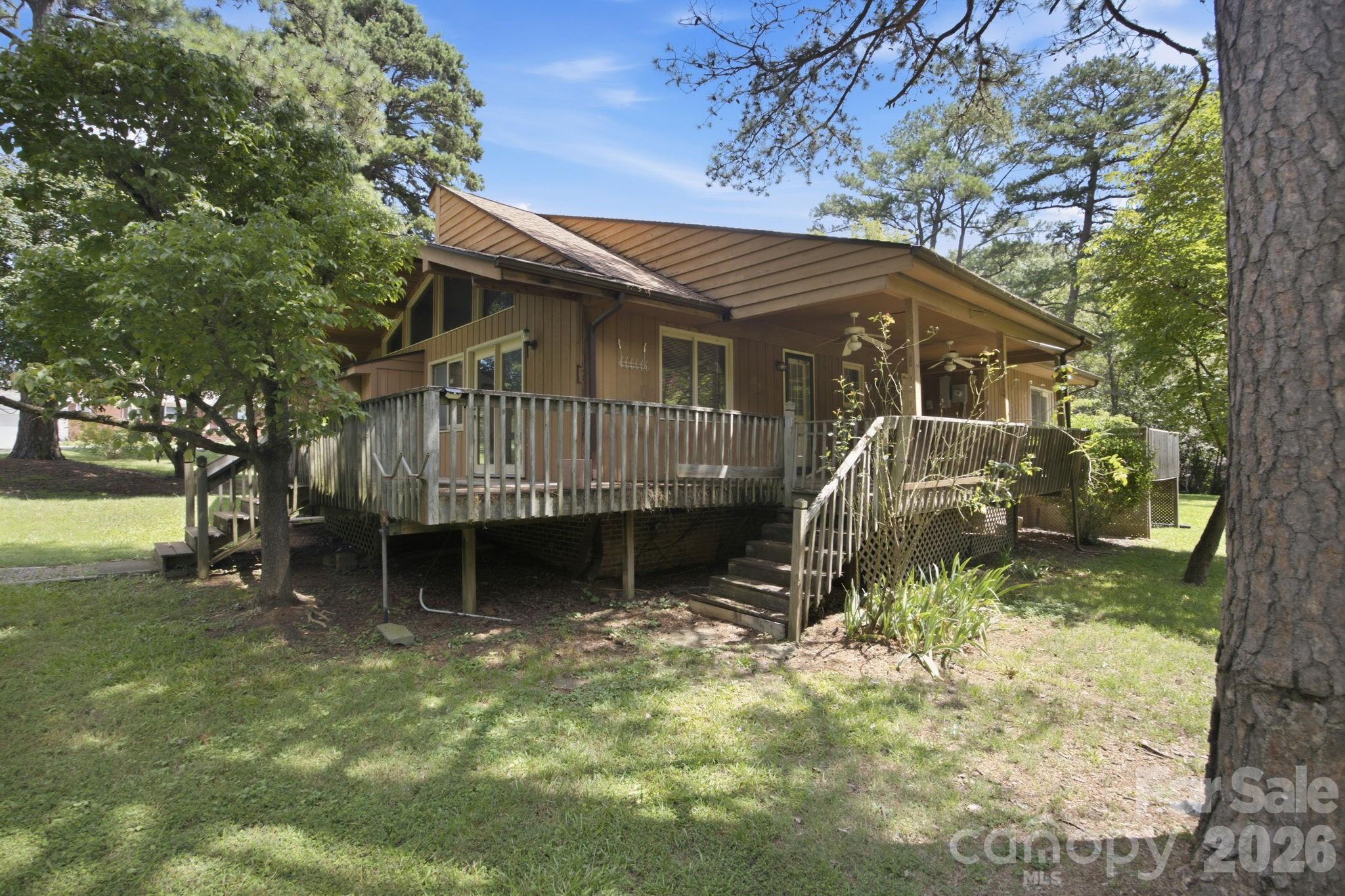 8016 Hedrick Circle Property Photo 15