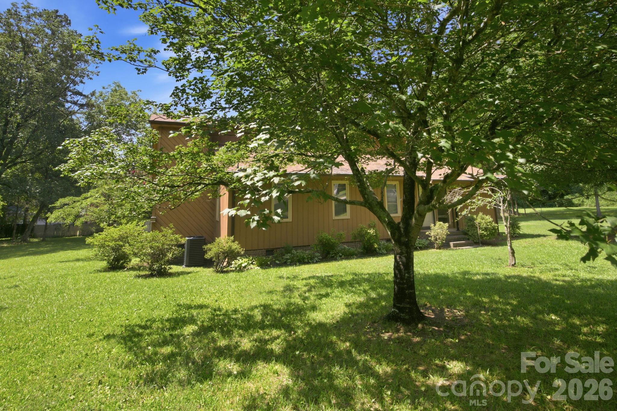8016 Hedrick Circle Property Photo 40