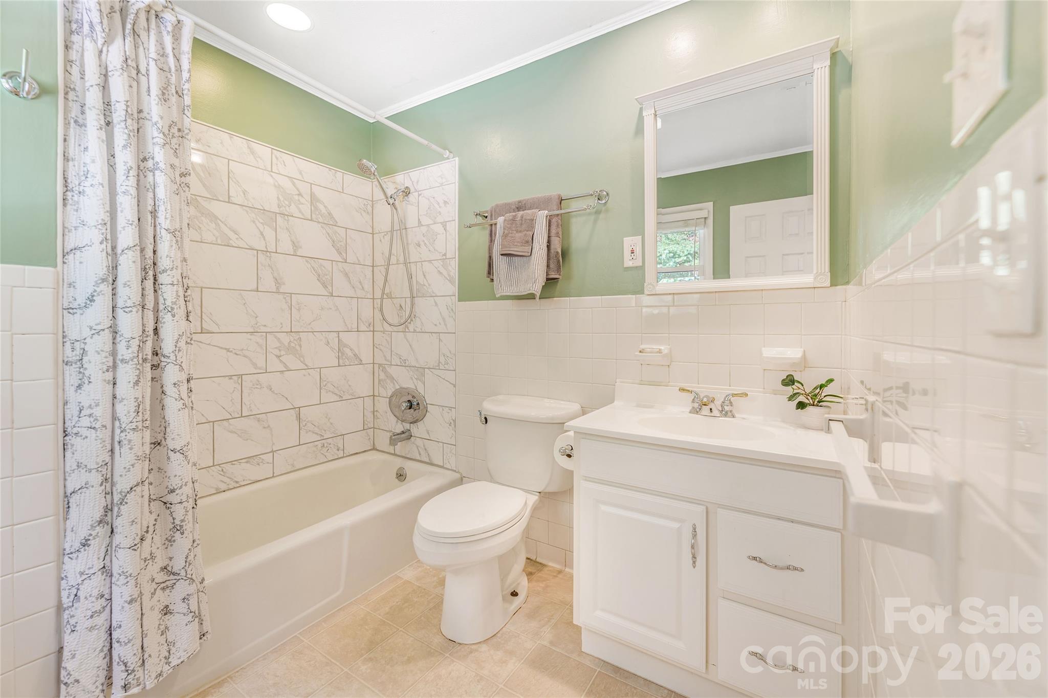 102 Boyd Drive 5c Property Photo 17
