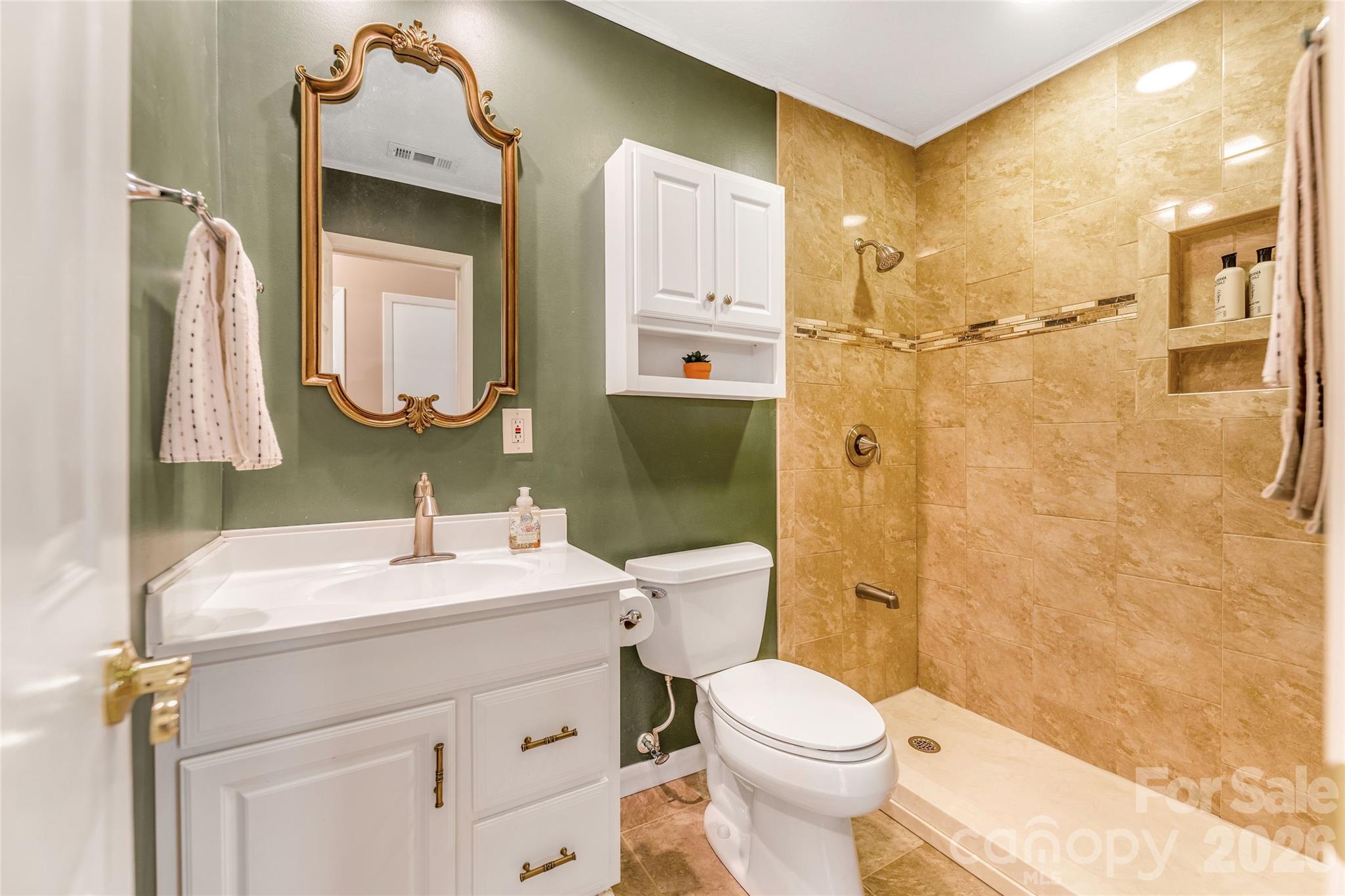 102 Boyd Drive 5c Property Photo 19