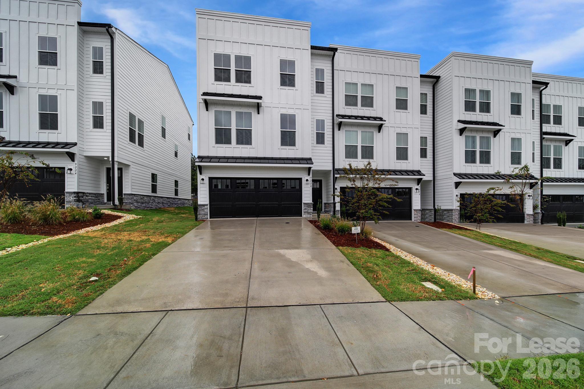 9220 Walnut Hill Road Property Photo 2