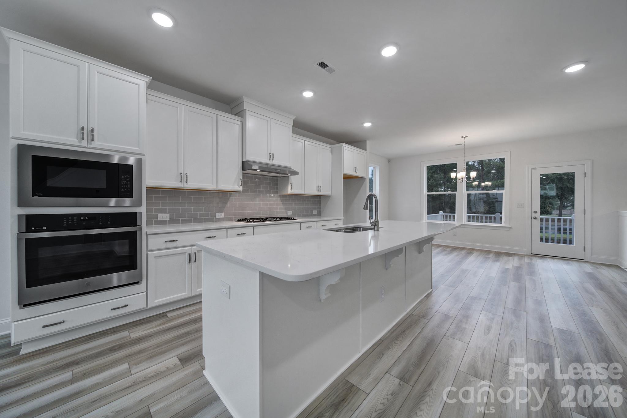 9220 Walnut Hill Road Property Photo 12