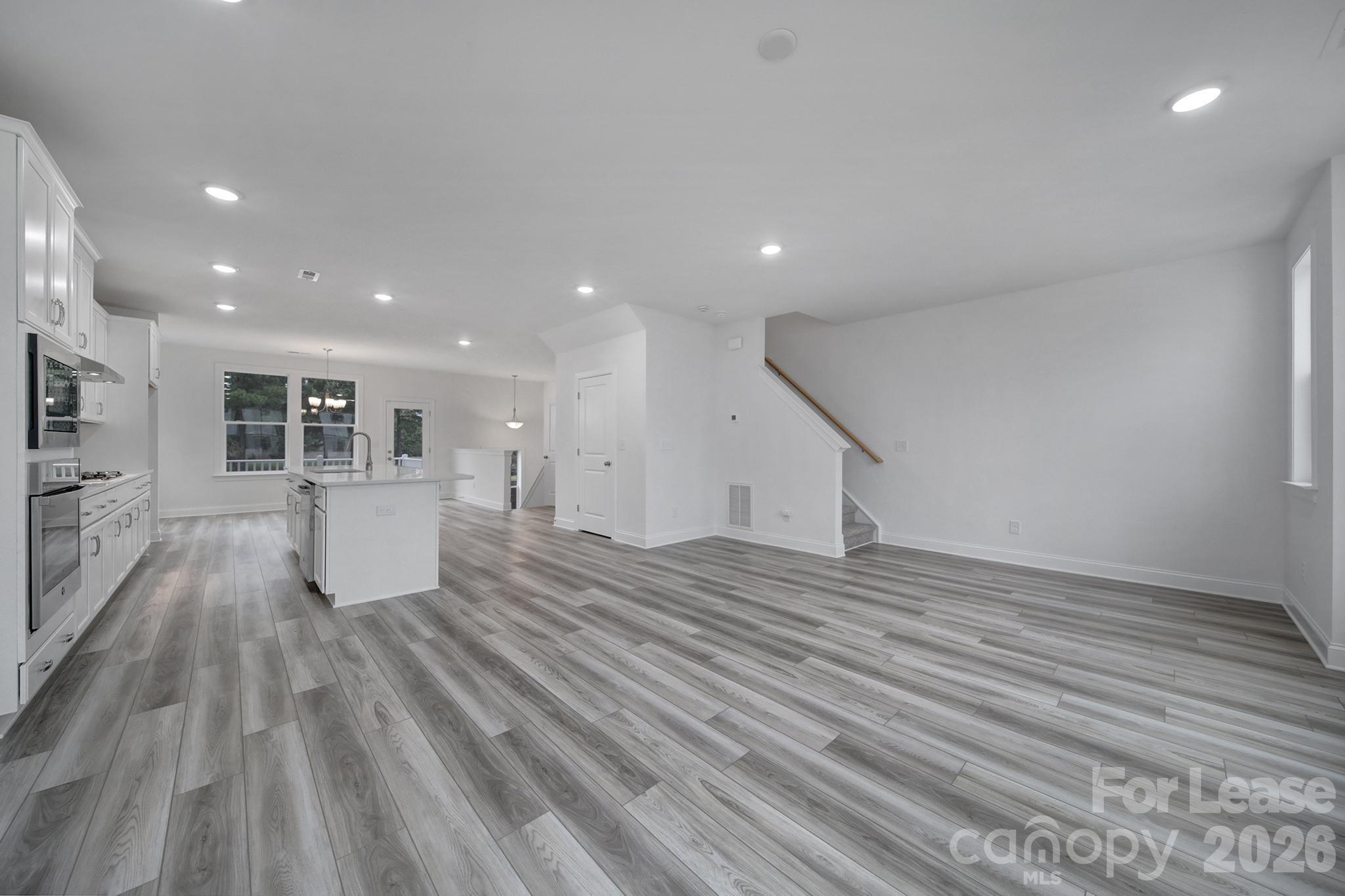 9220 Walnut Hill Road Property Photo 17