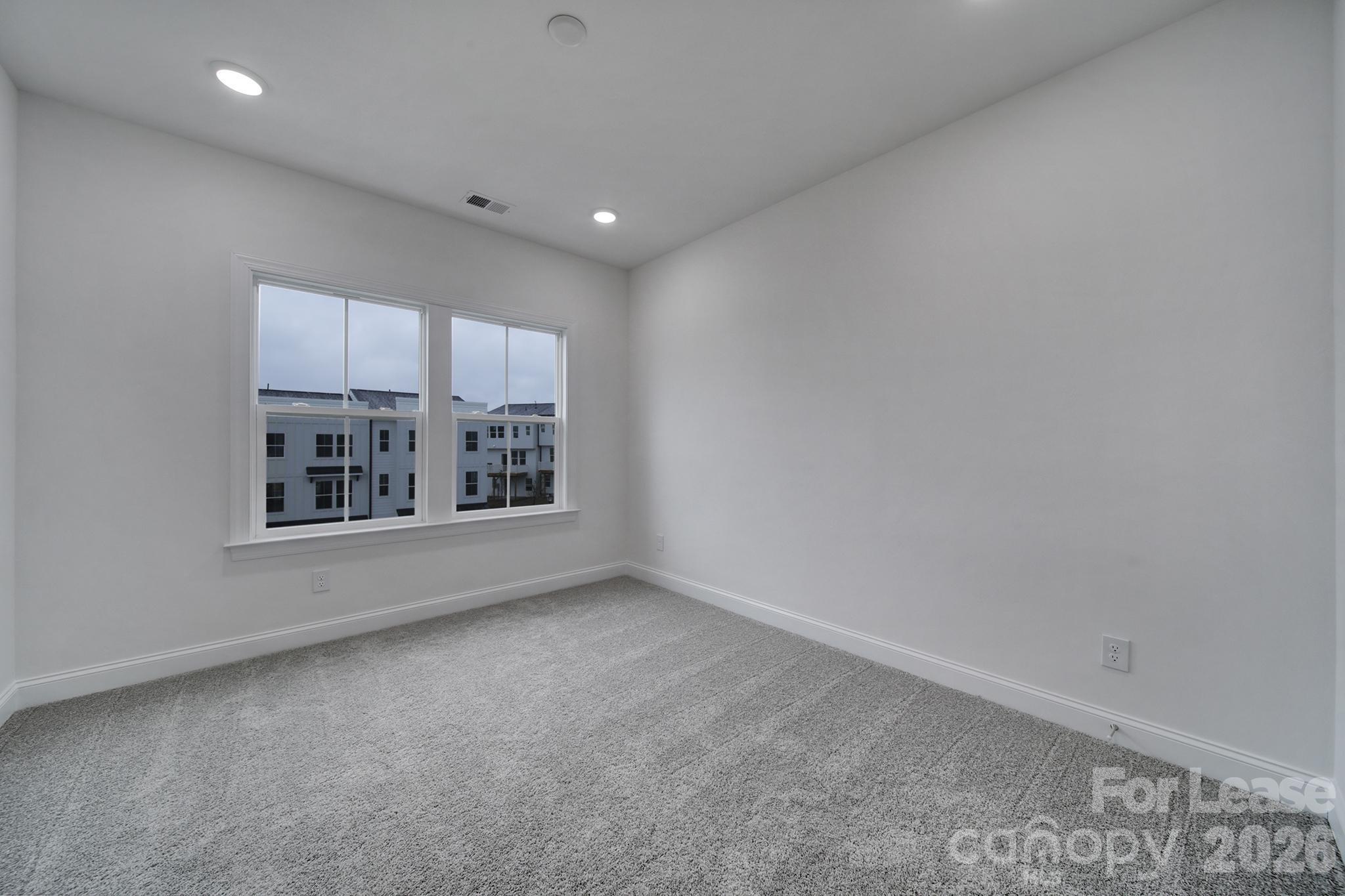 9220 Walnut Hill Road Property Photo 19