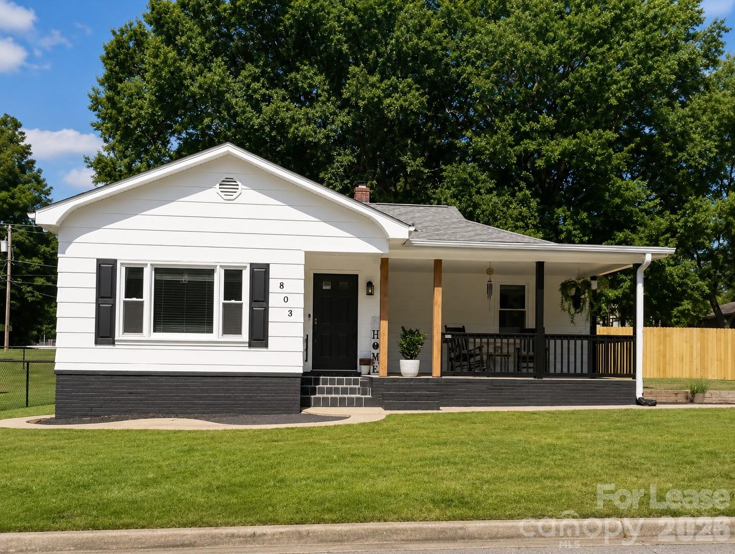 803 Katherine Avenue Property Photo 1