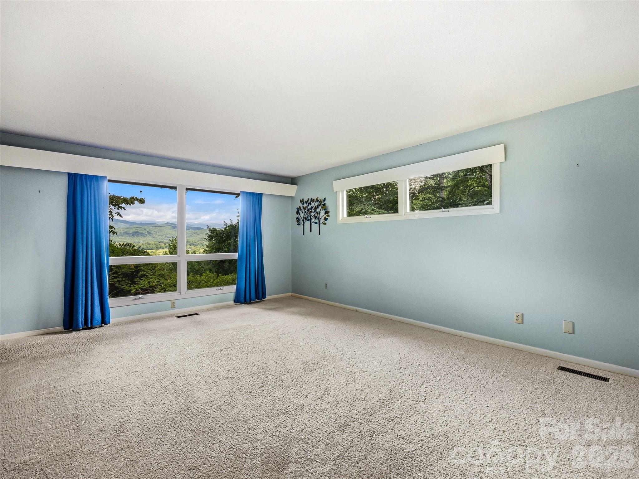 252 Middlemount Road Property Photo 25