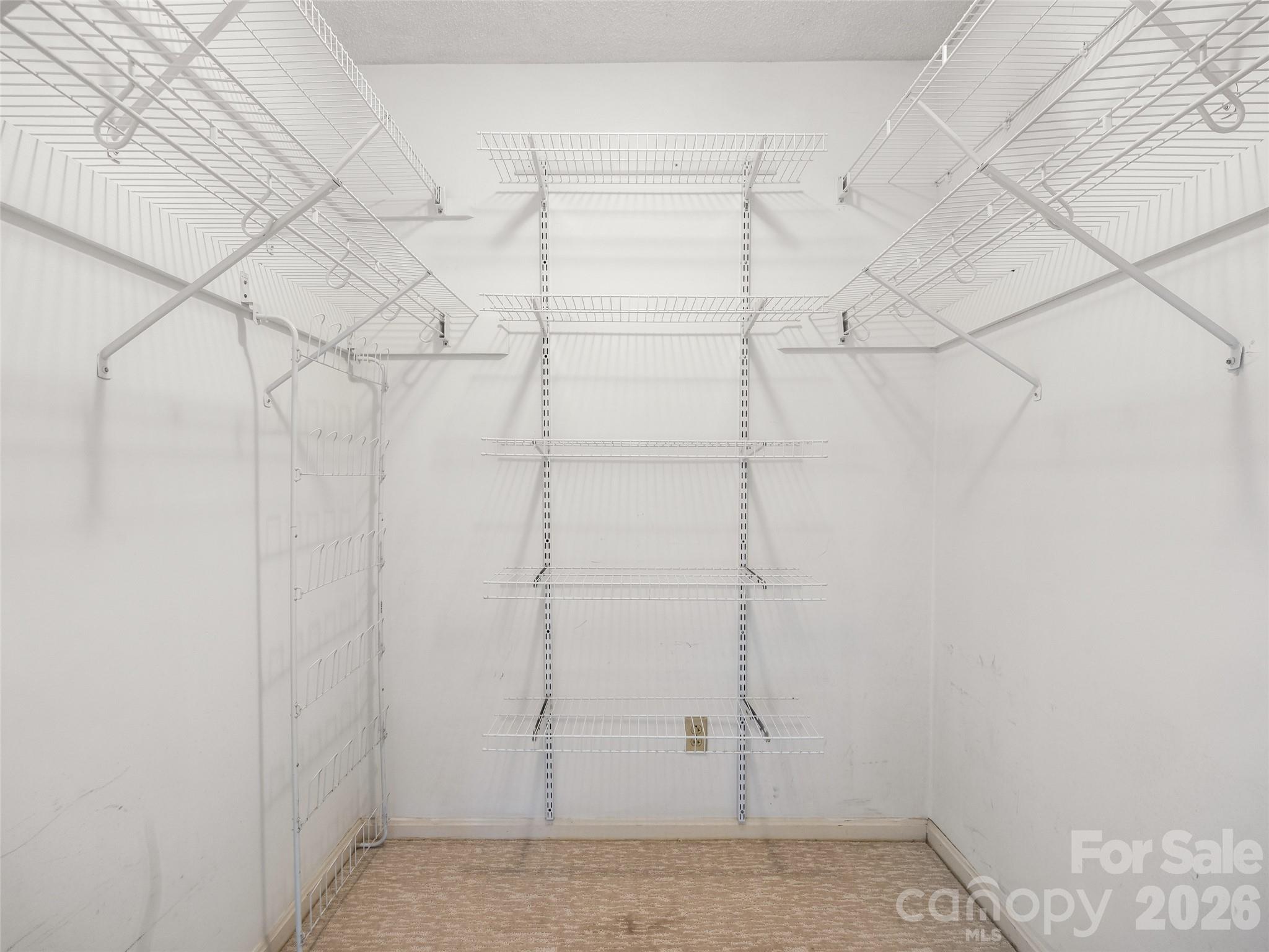 252 Middlemount Road Property Photo 27