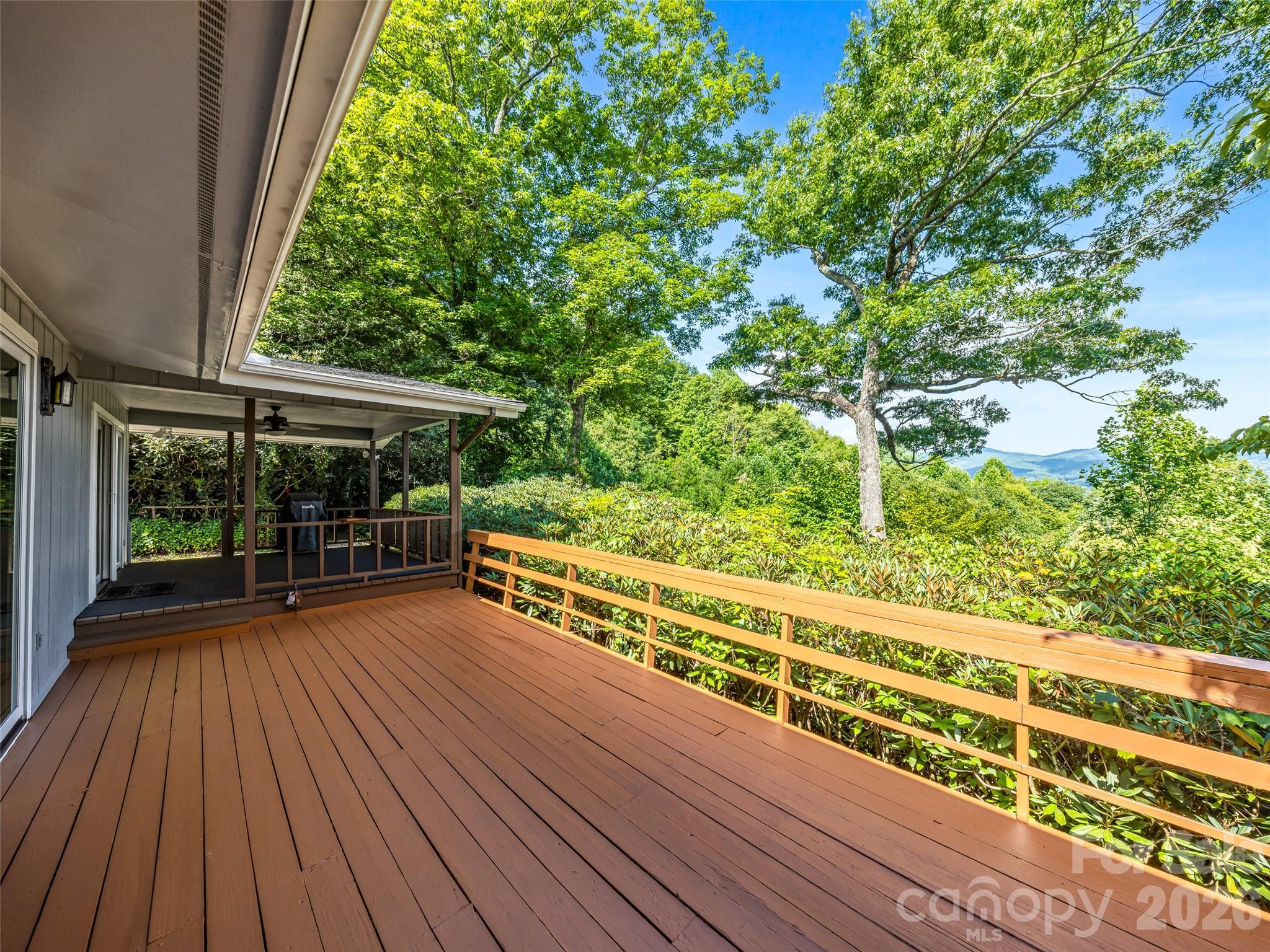 252 Middlemount Road Property Photo 37