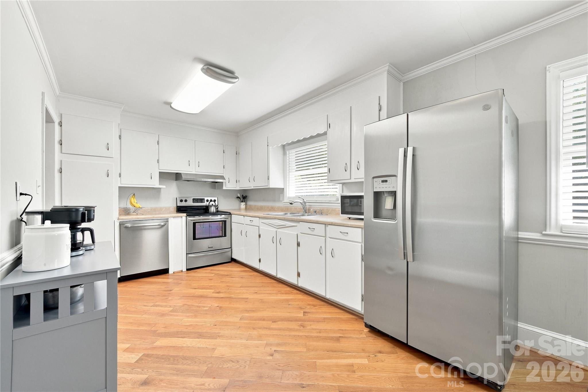 6142 King George Drive Property Photo 12