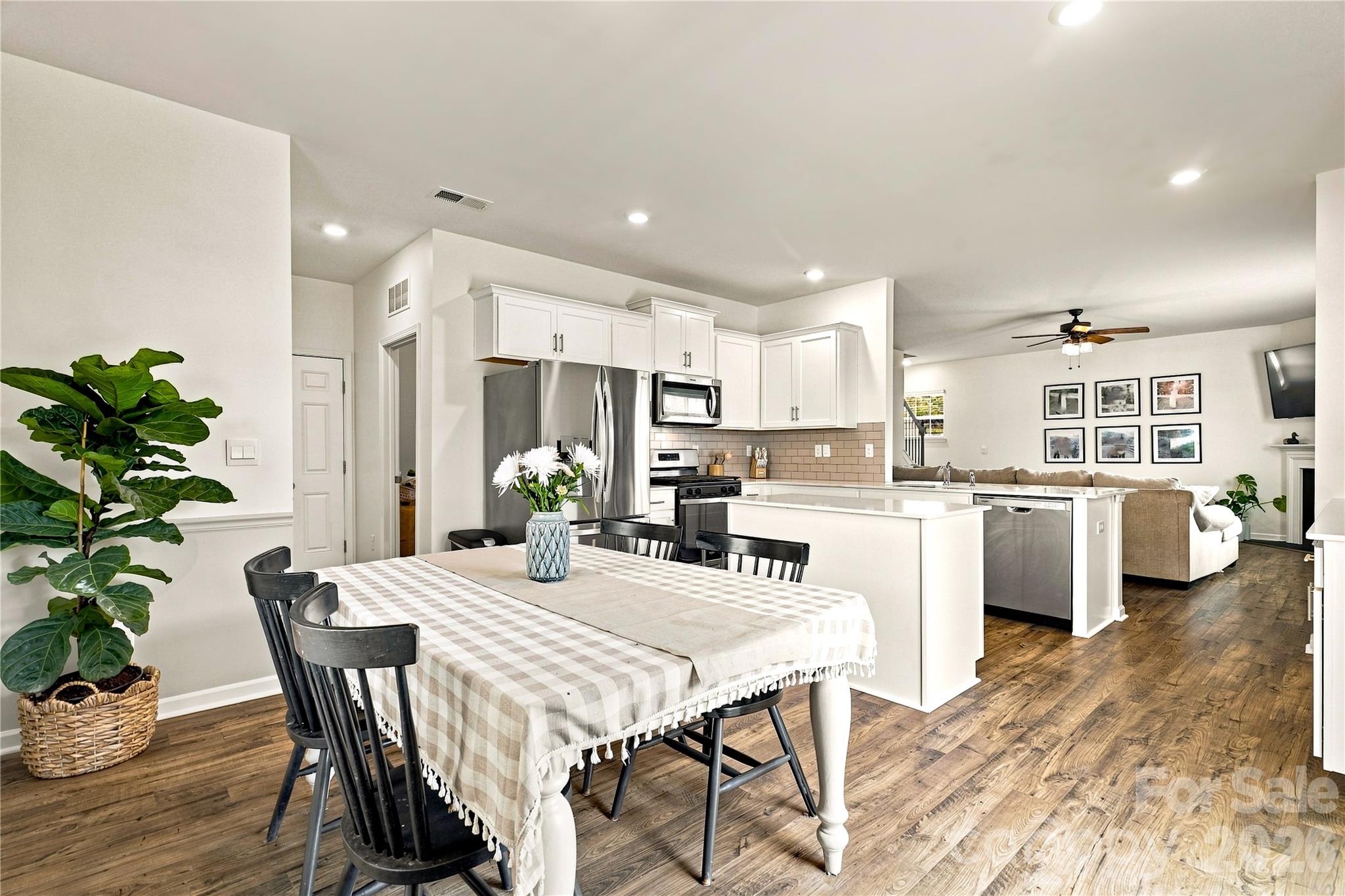 108 Giant Oak Avenue Property Photo 15