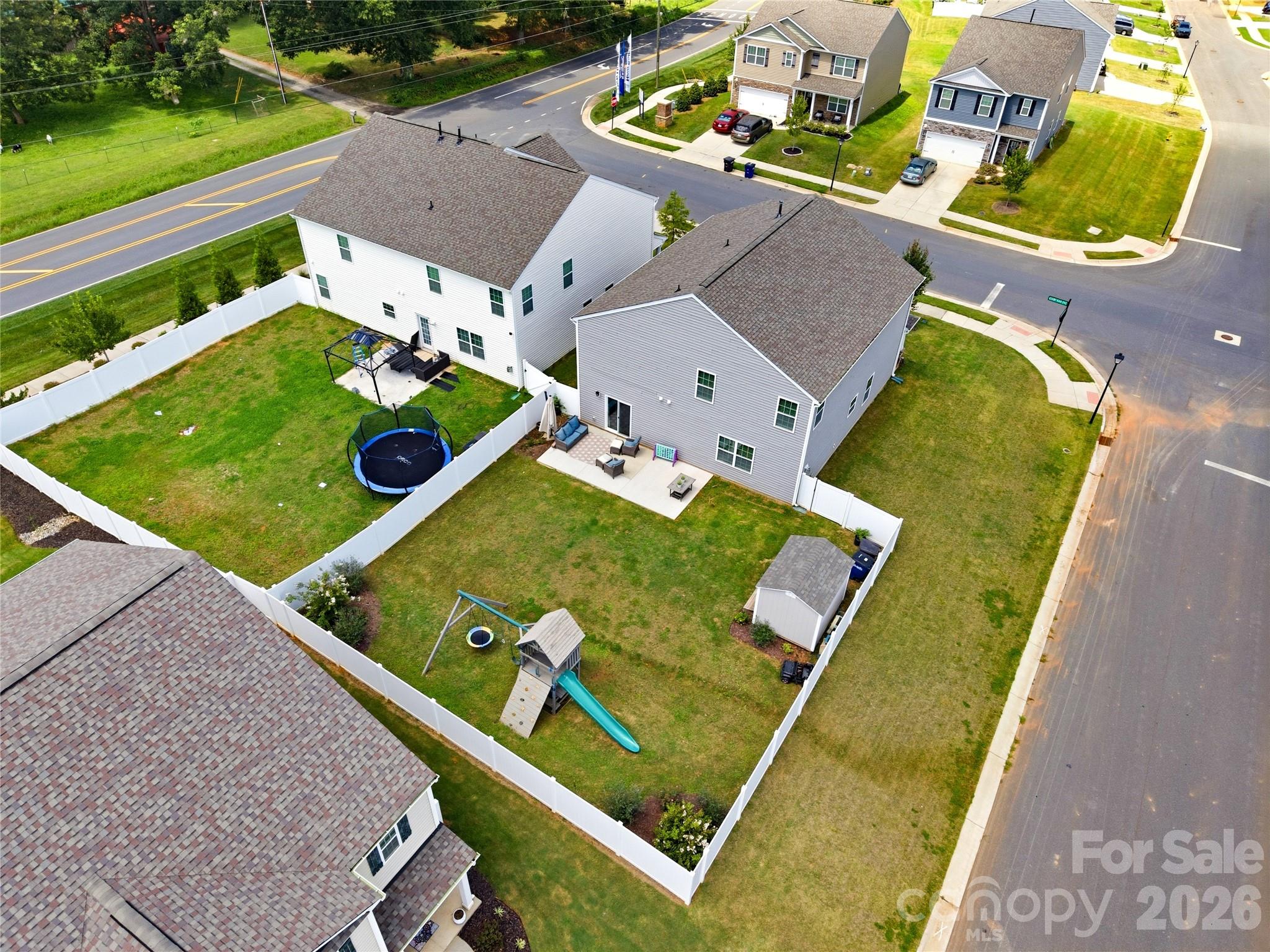 108 Giant Oak Avenue Property Photo 39