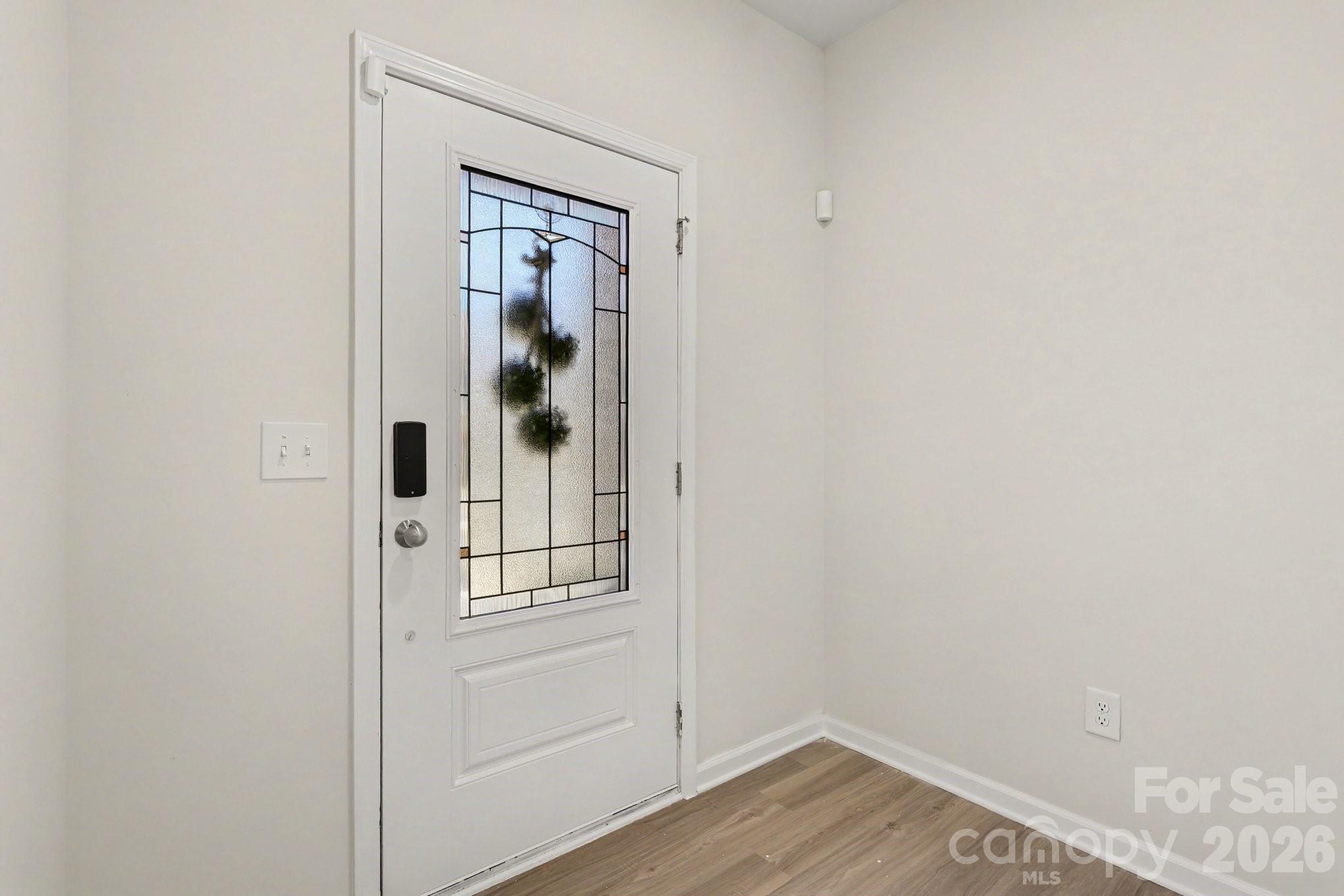 9453 Avery Lilac Lane Property Photo 4