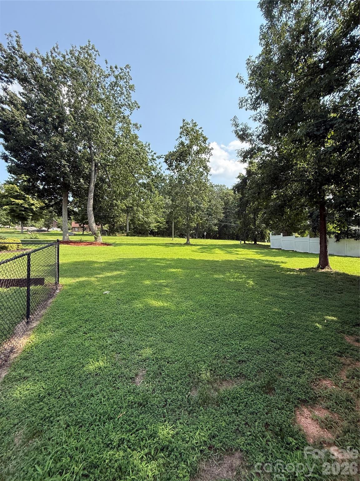 1005 Spring Rock Drive Property Photo 3