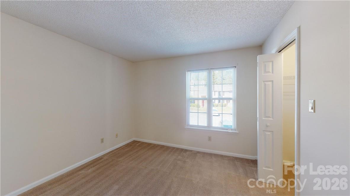 5622 Amity Springs Drive Property Photo 14