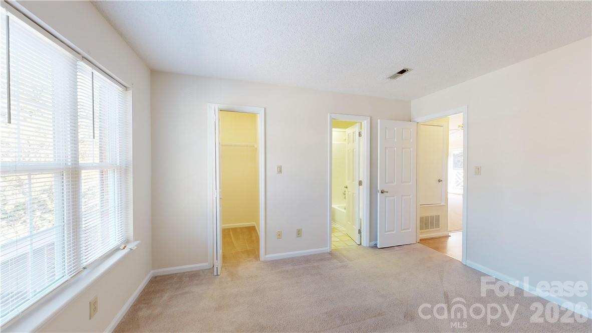 5622 Amity Springs Drive Property Photo 15