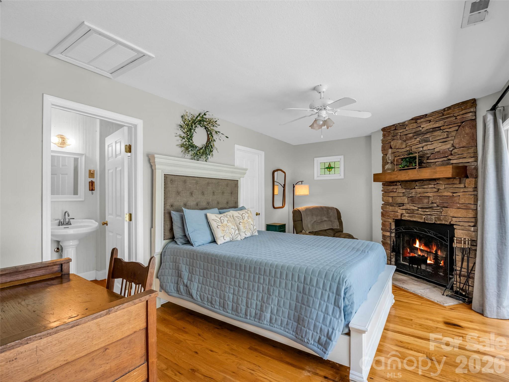 239 Havnaers Point Property Photo 20