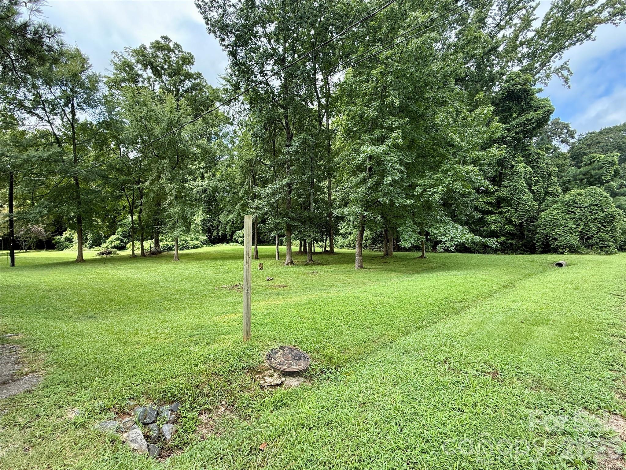8000 Hedrick Circle Property Photo 2