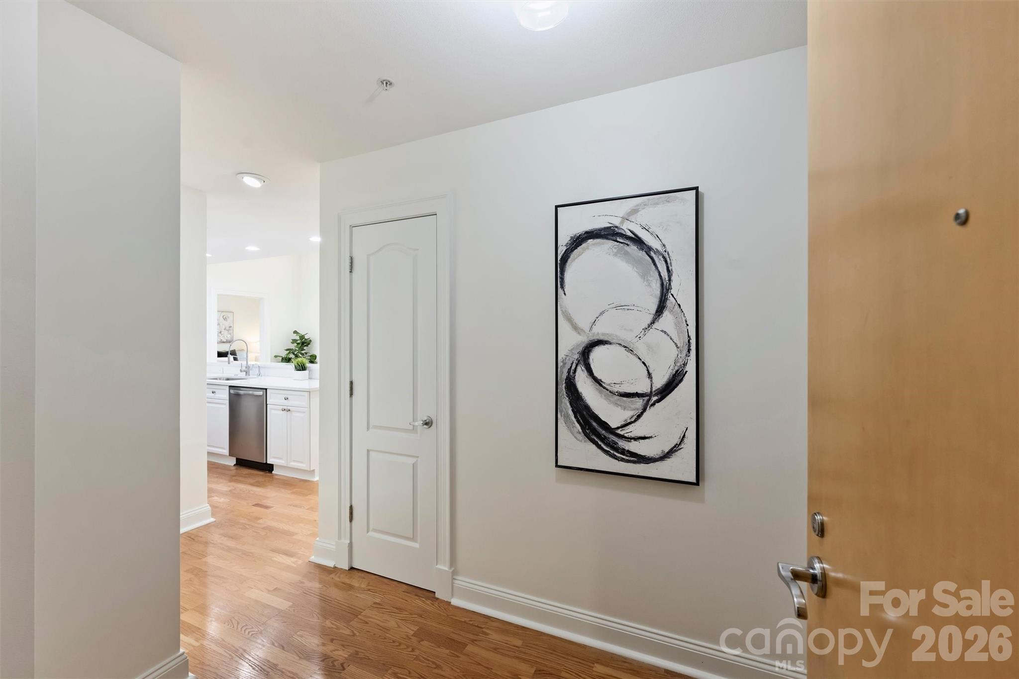 315 Arlington Avenue 504 Property Photo 12