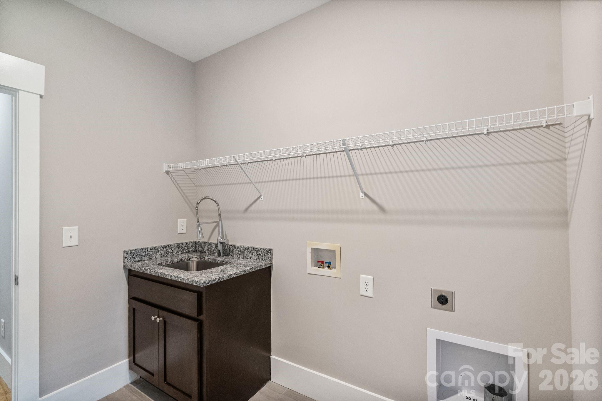 7261 Bay Ridge Drive Property Photo 22