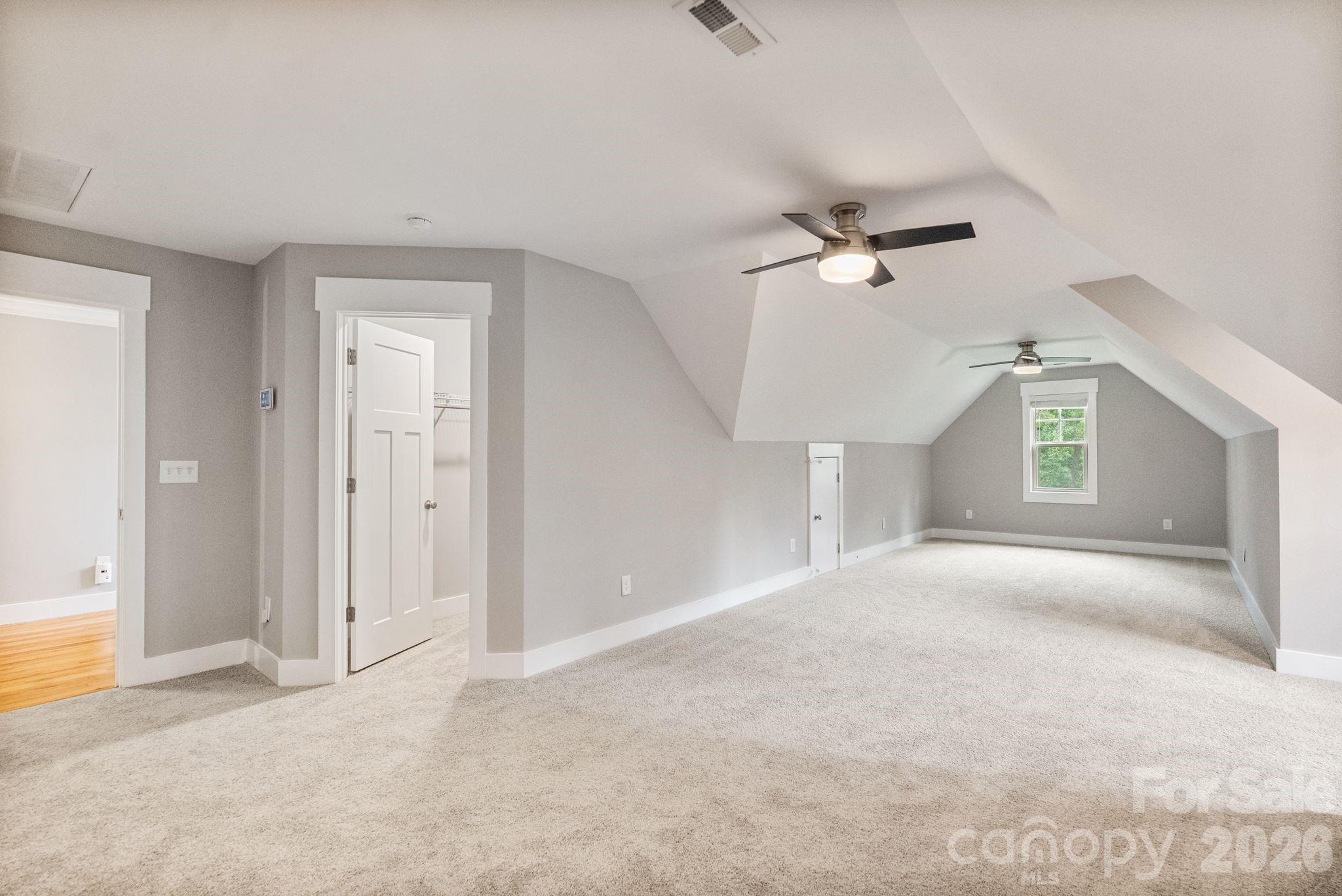 7261 Bay Ridge Drive Property Photo 30