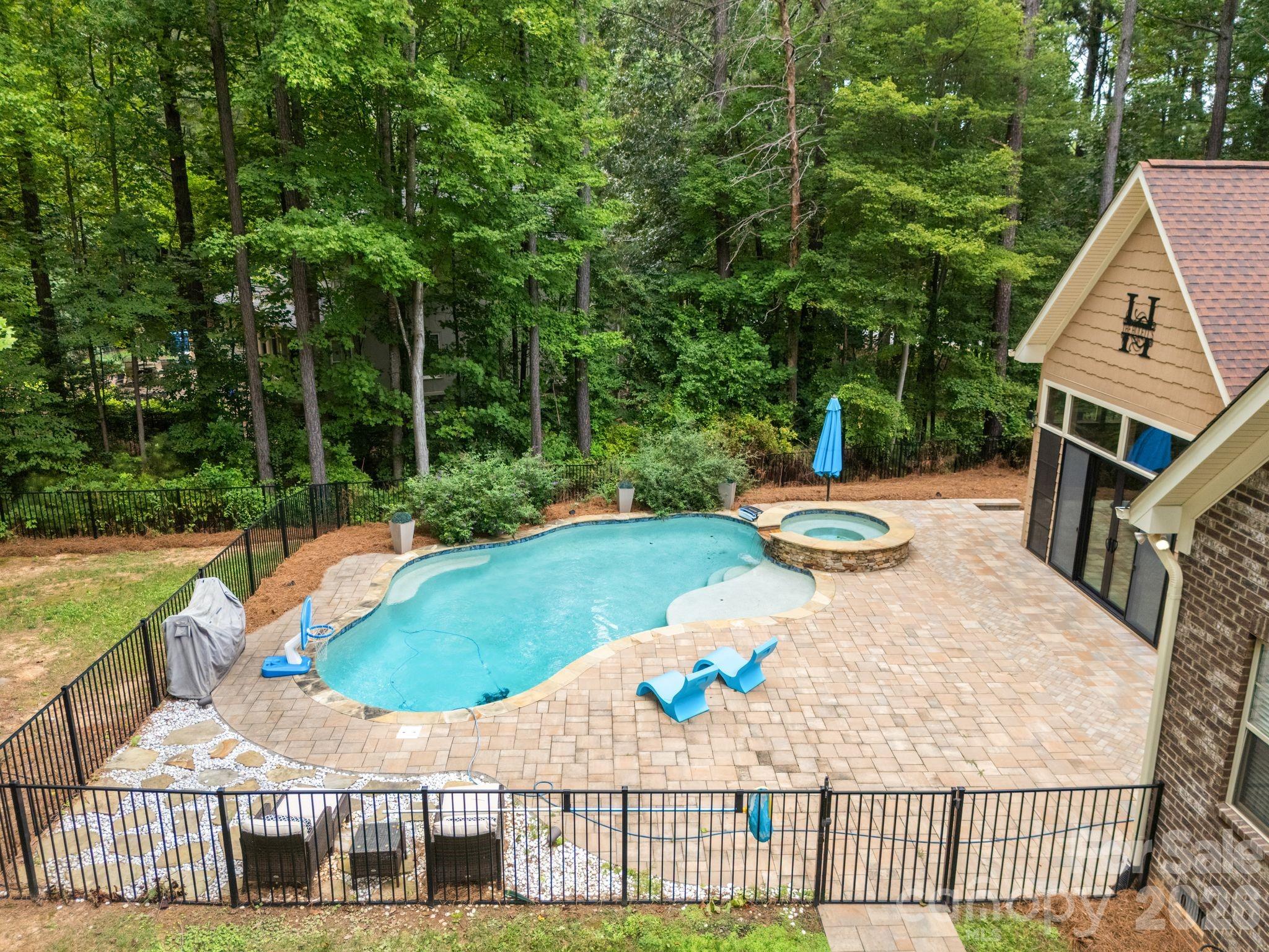 7261 Bay Ridge Drive Property Photo 36