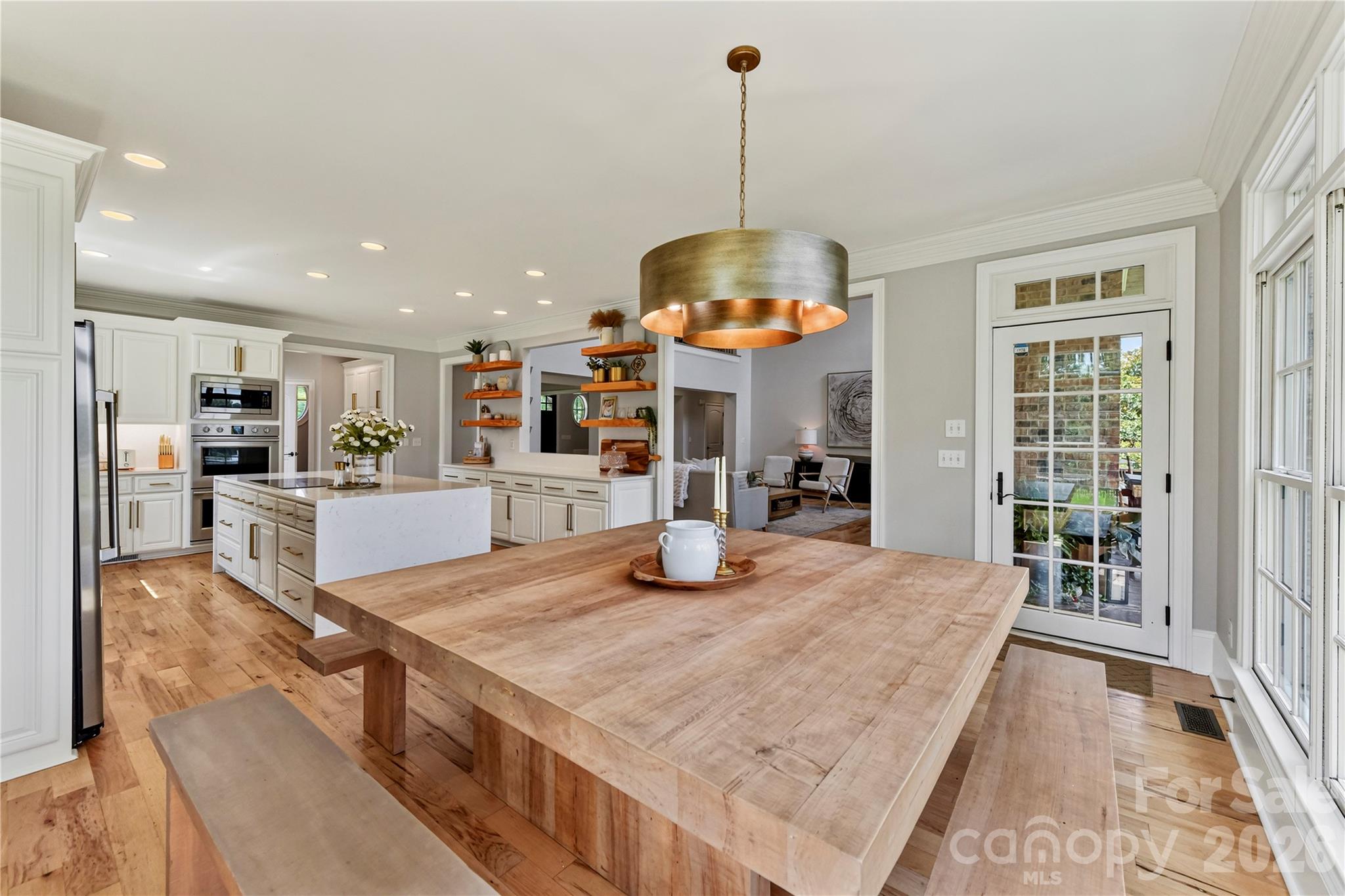 7275 Flowes Store Road Property Photo 9