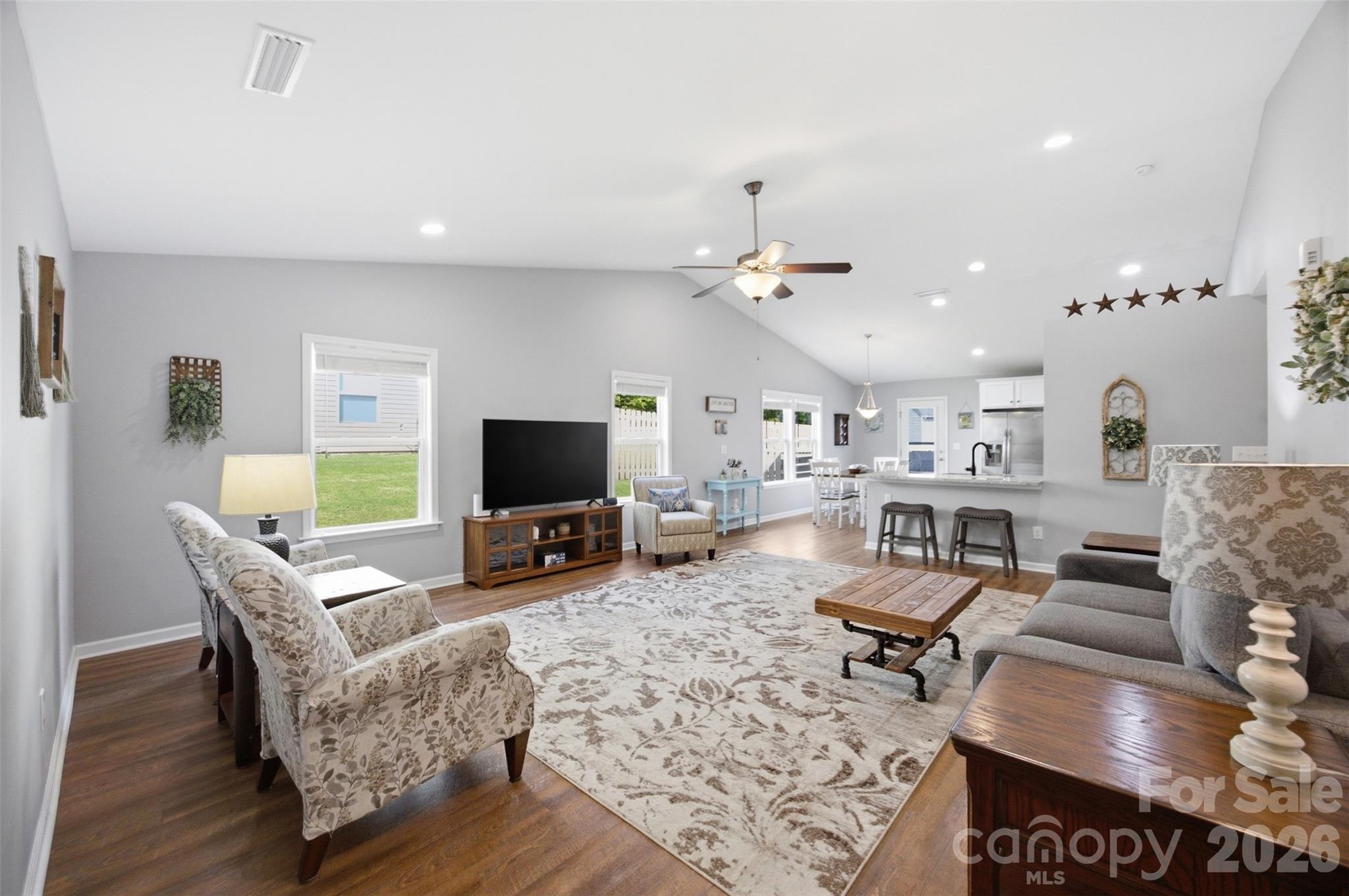 5716 Piney Pointe Drive Property Photo 4
