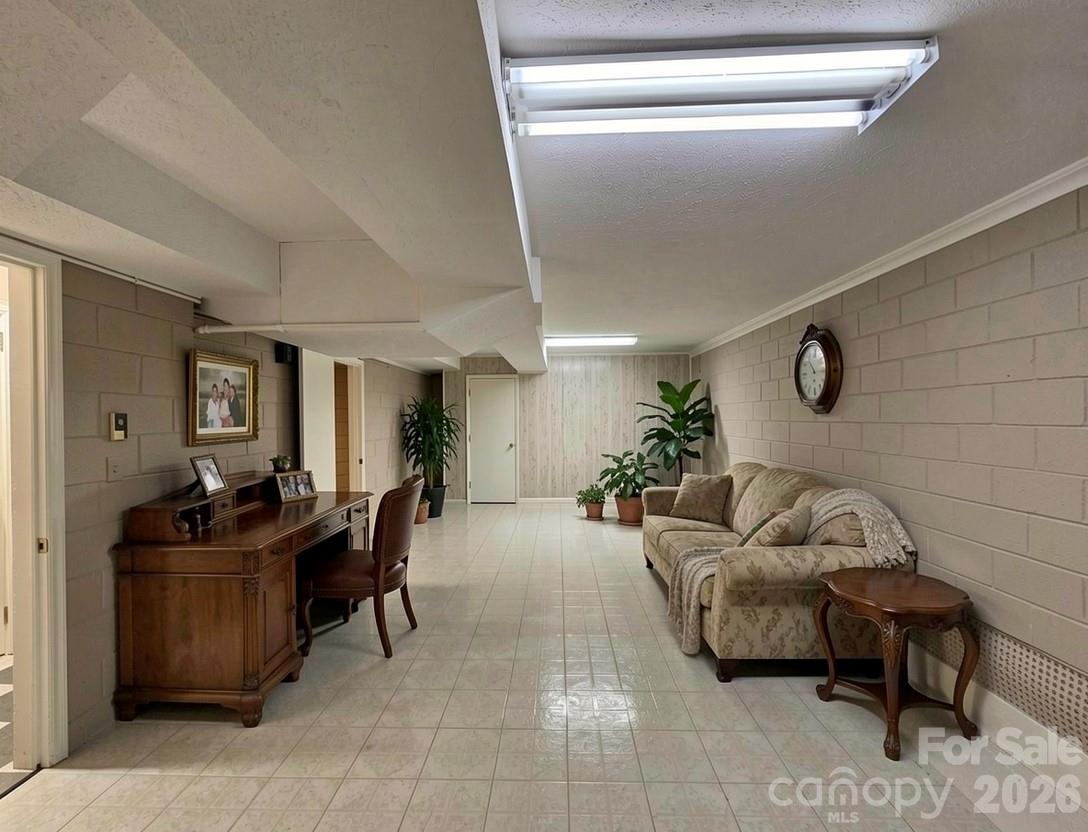 524 Country Club Circle Property Photo 30