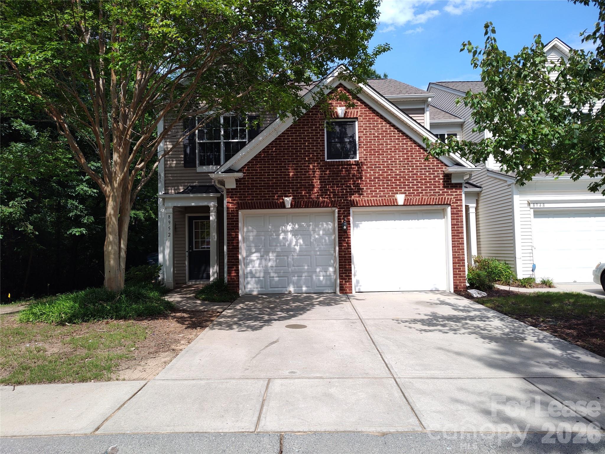 8952 Kirkley View Court Property Photo 1