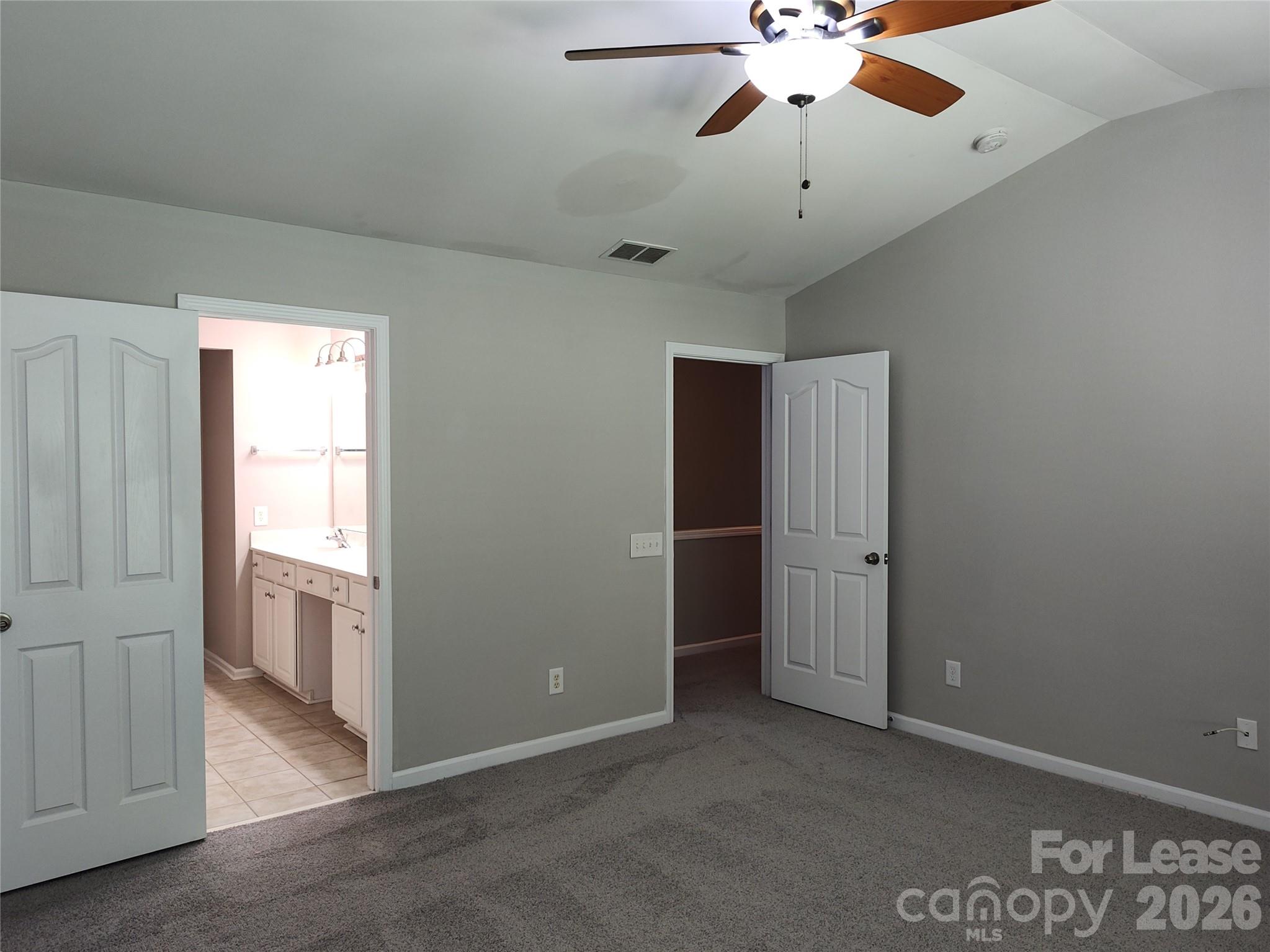 8952 Kirkley View Court Property Photo 13