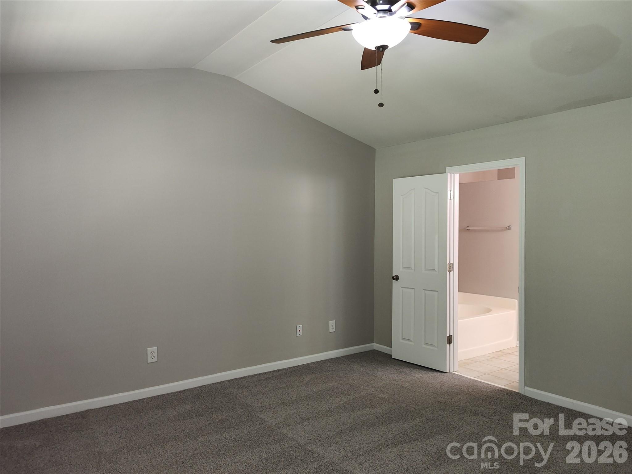 8952 Kirkley View Court Property Photo 14