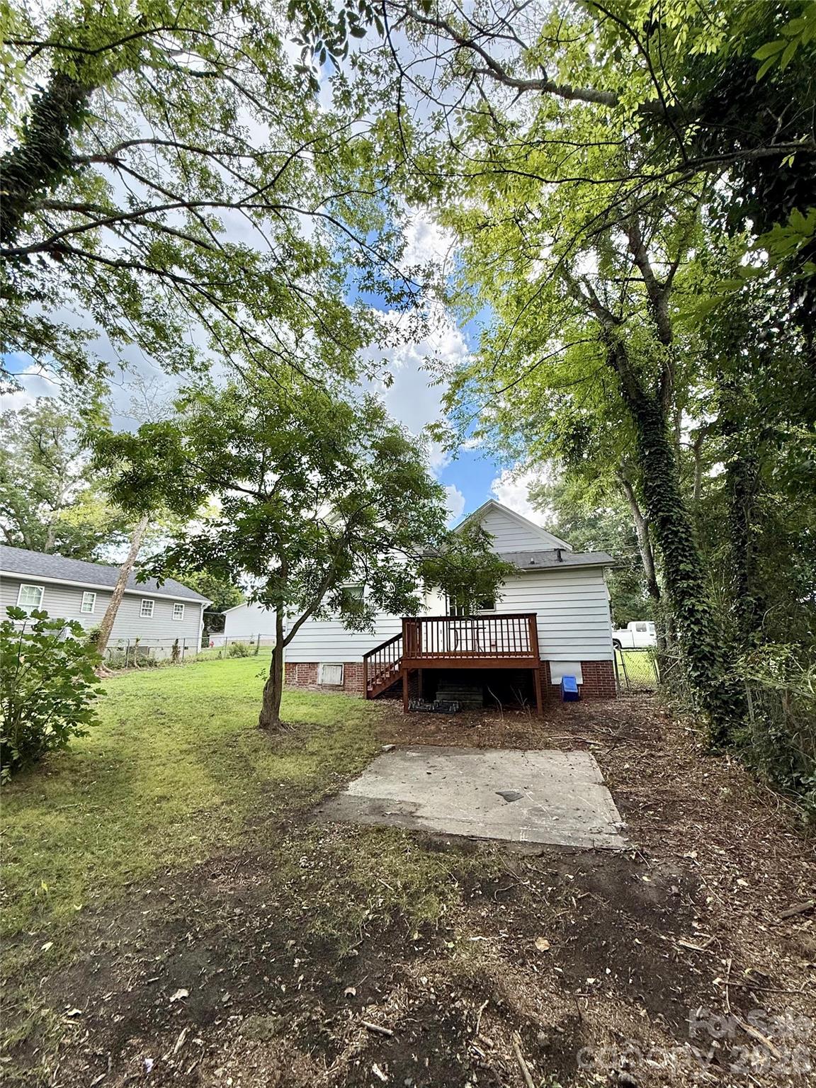 45 White Street Property Photo 7