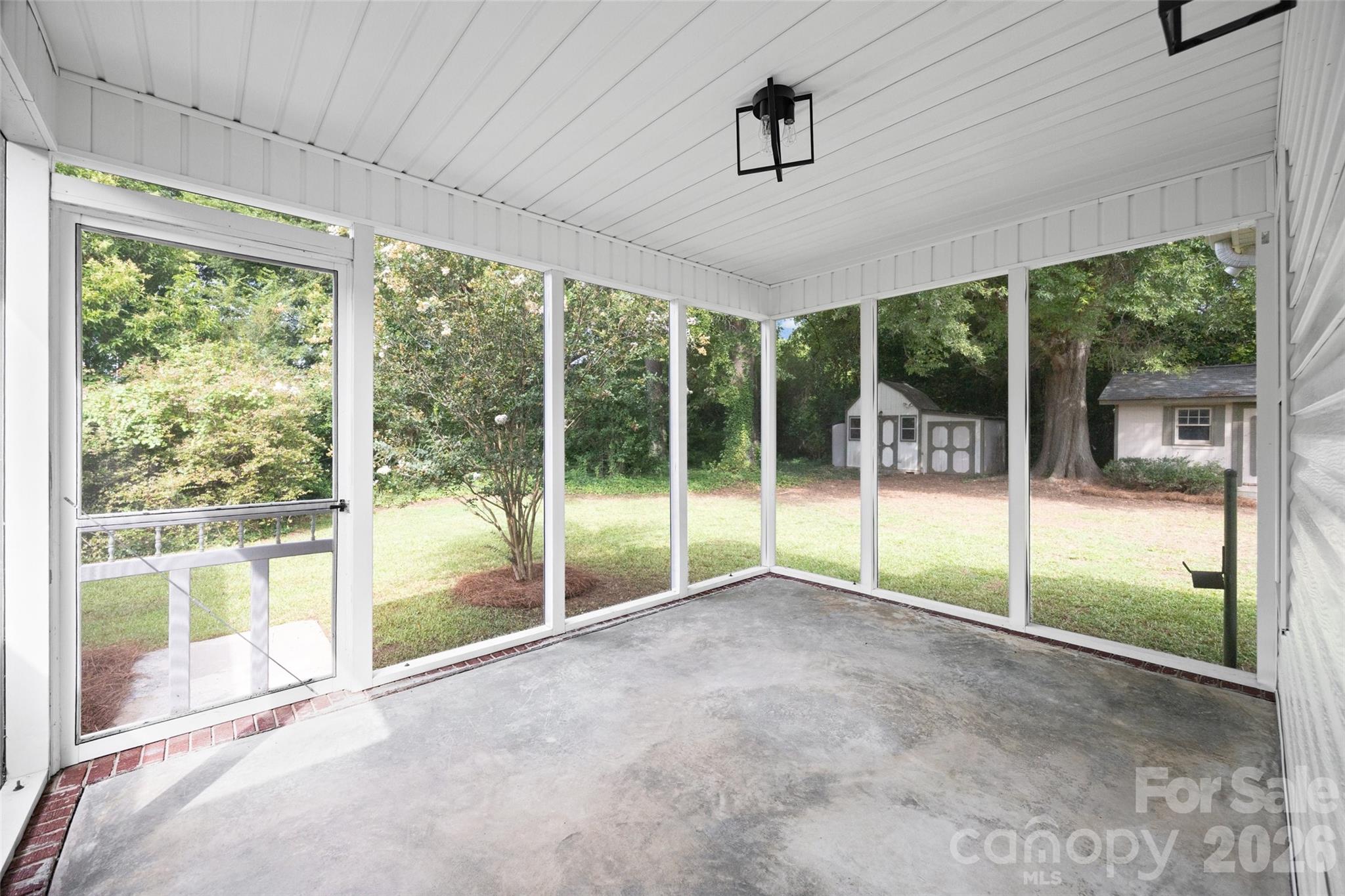 125 Mickle Court Property Photo 20