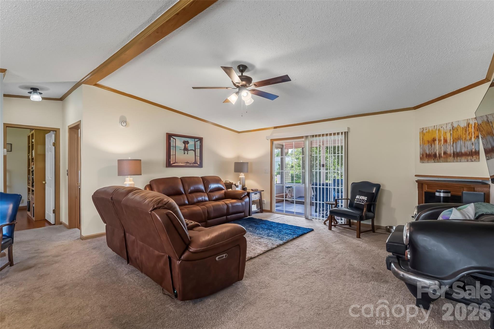 208 Red Birch Court Property Photo 3