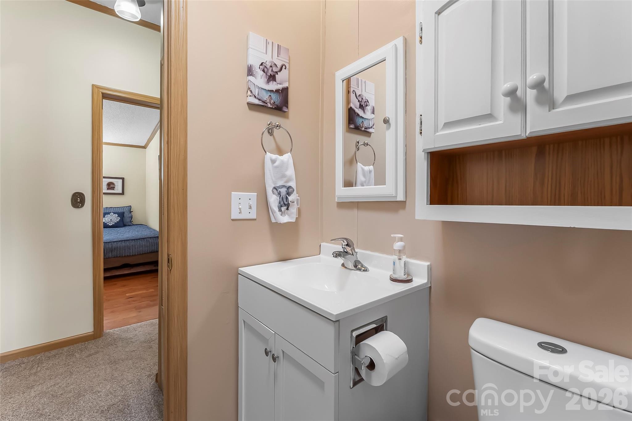 208 Red Birch Court Property Photo 14