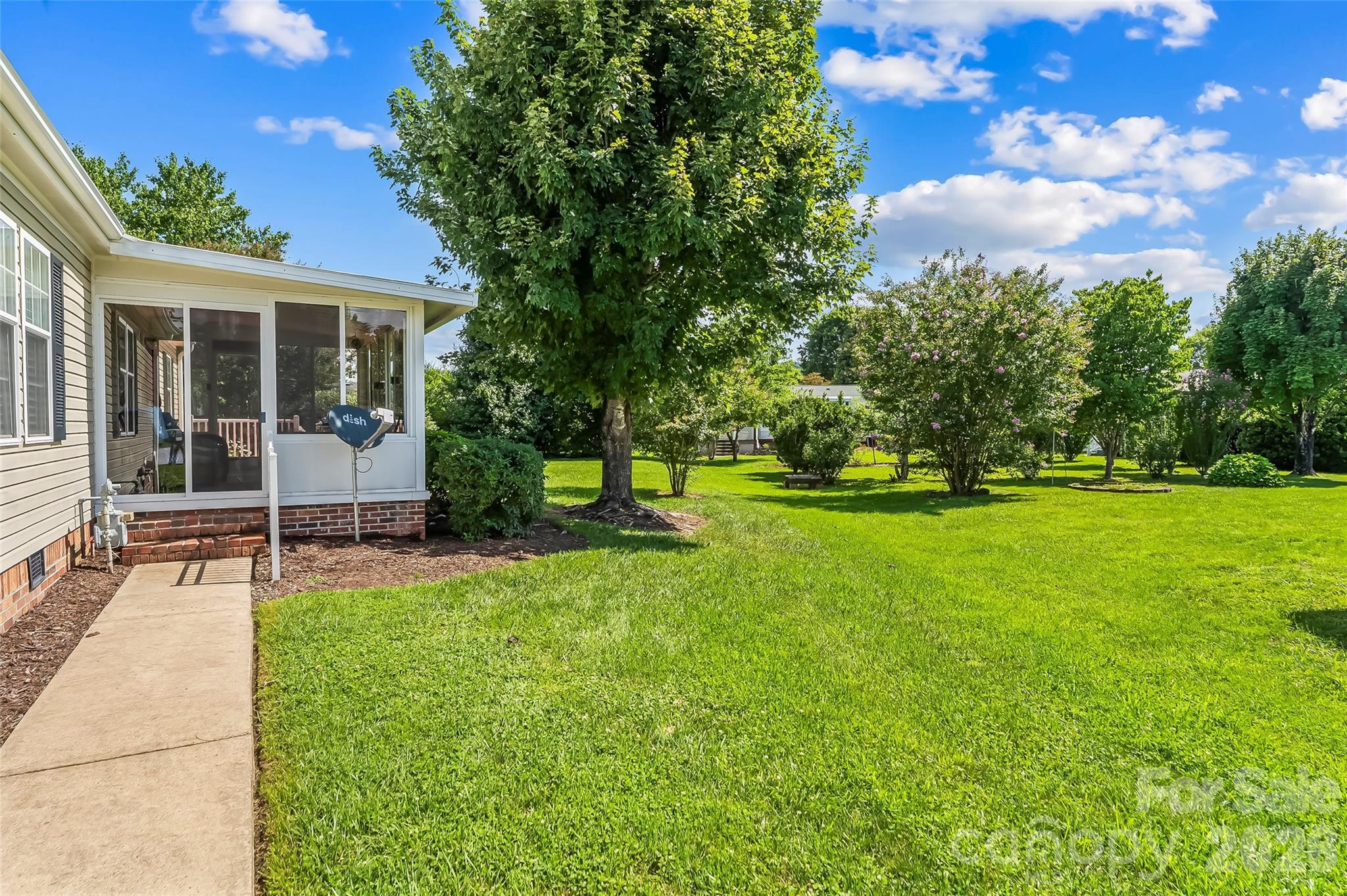 208 Red Birch Court Property Photo 18