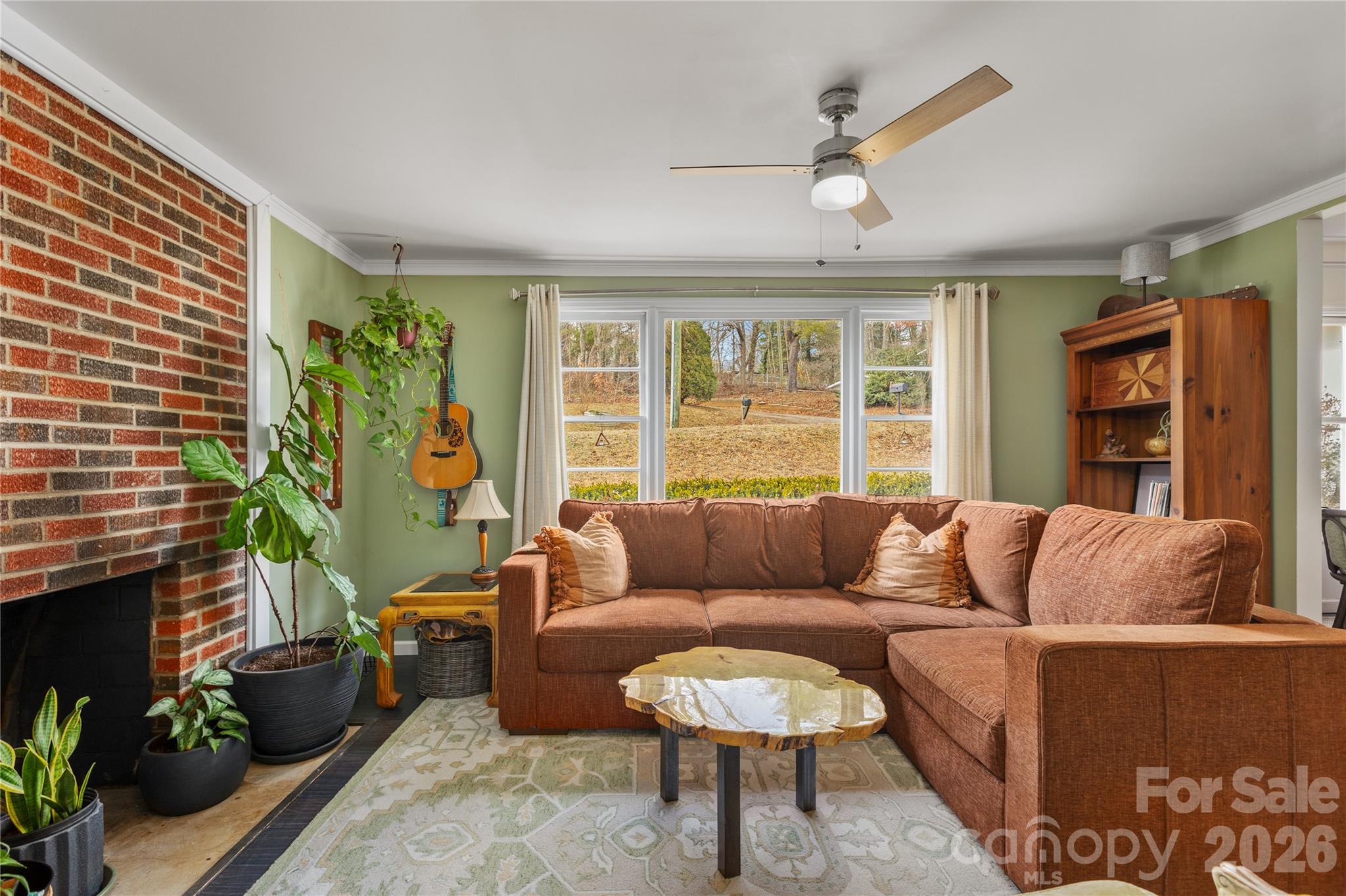 5 Shadowlawn Drive Property Photo 3