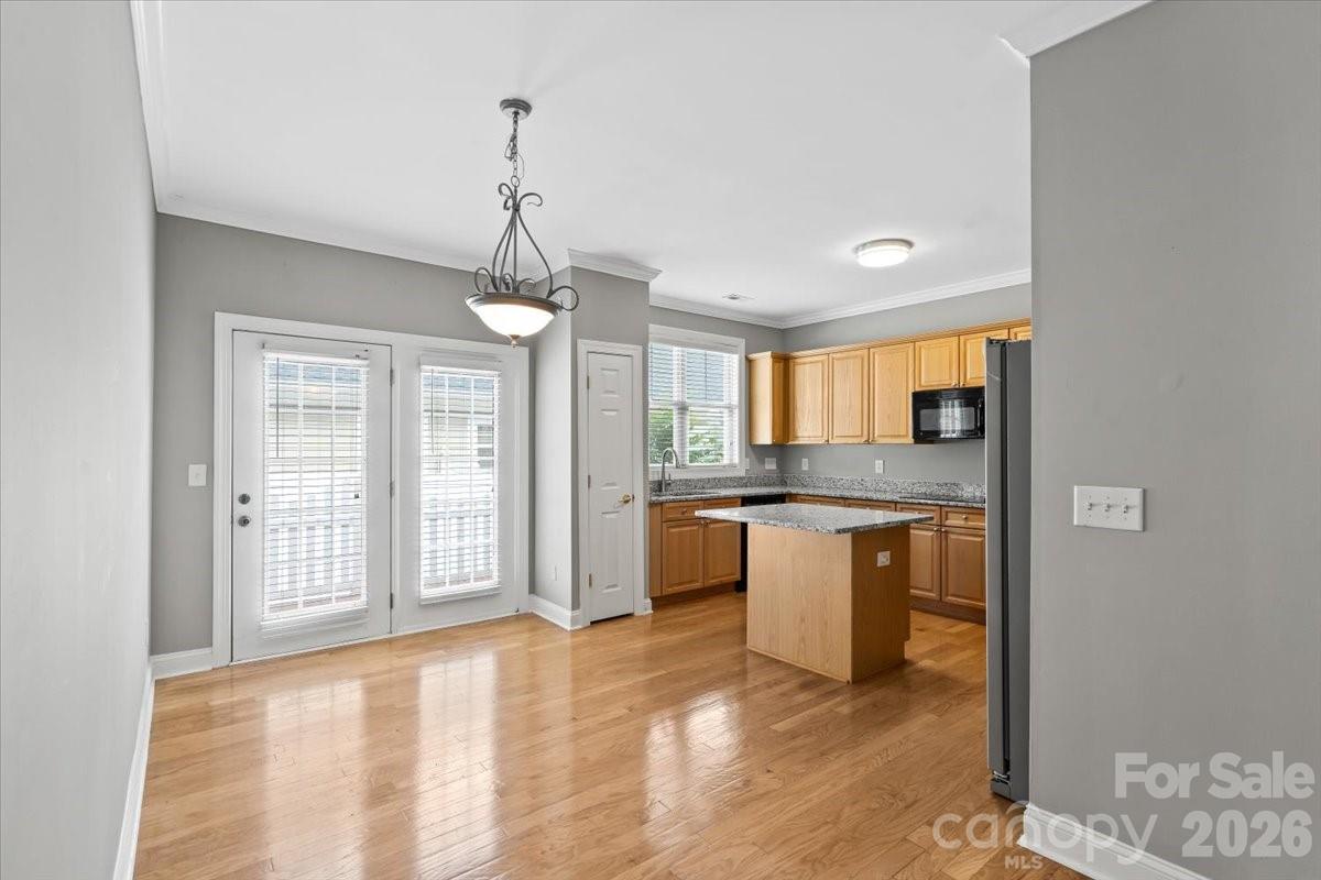 1106 Davant Lane Property Photo 9