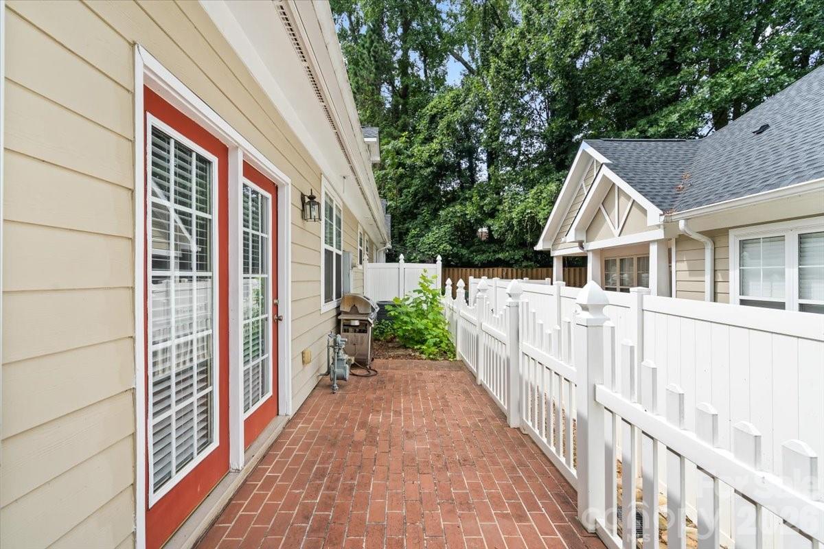 1106 Davant Lane Property Photo 28