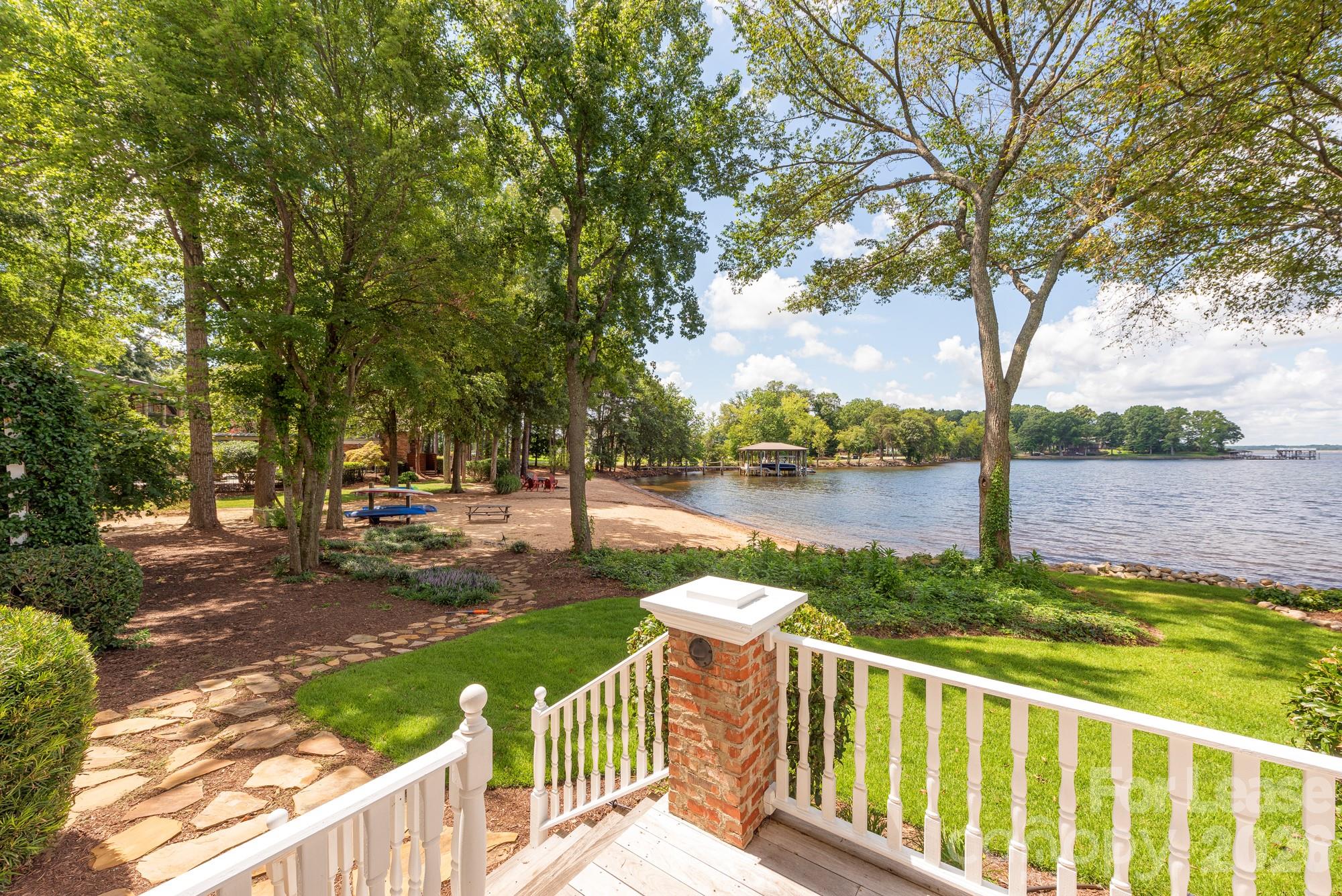 17831 Mollypop Lane Property Photo 38